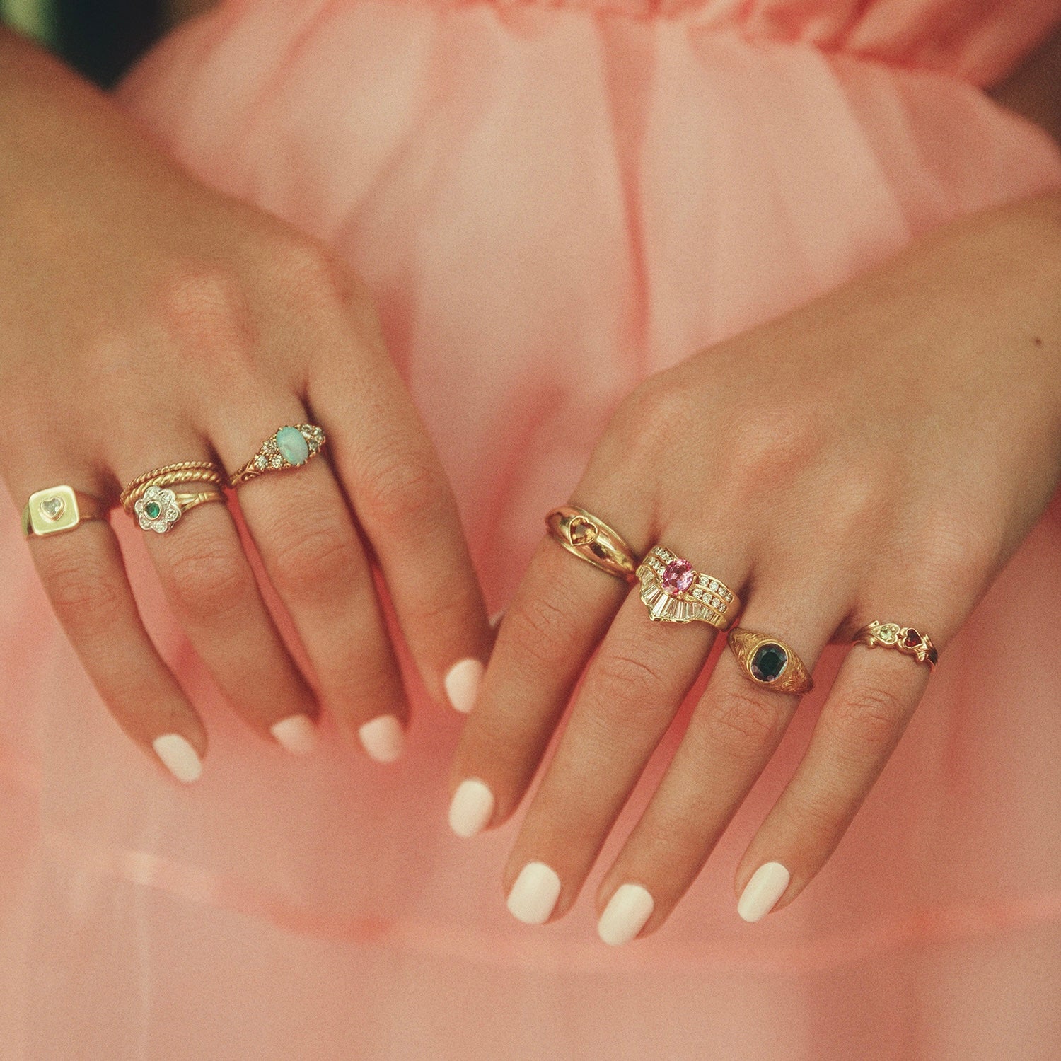 14ct gold heart shaped citrine signet ring
