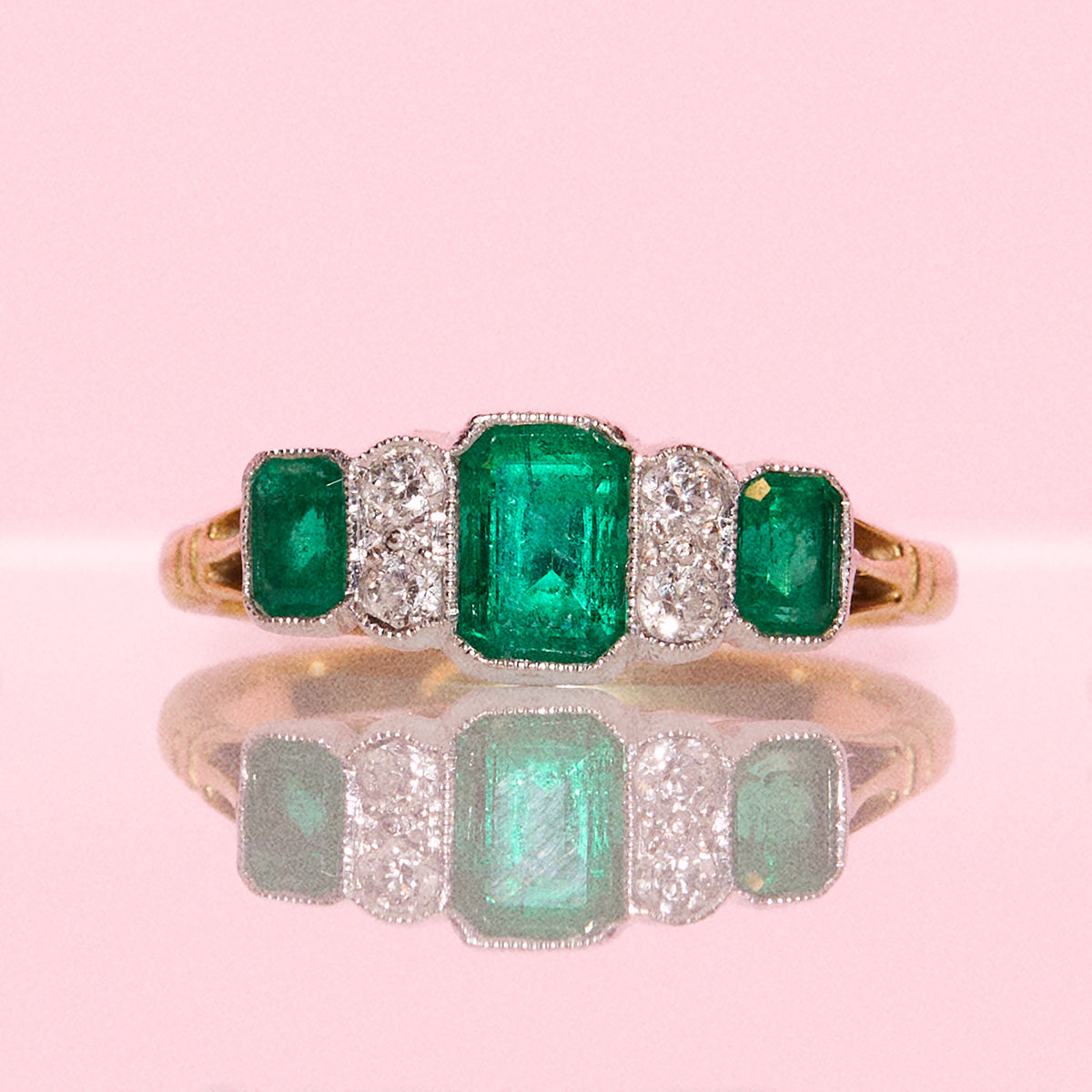 Vintage 18ct gold emerald and diamond ring