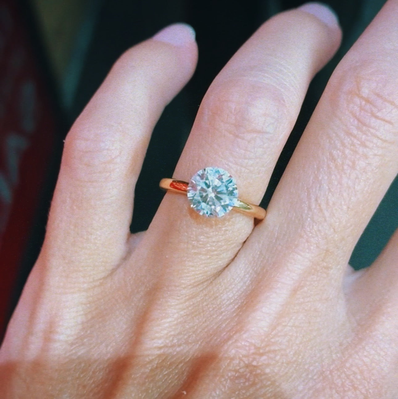 Loose vintage stone ready to be made into a ring: 2.01ct round brilliant cut diamond