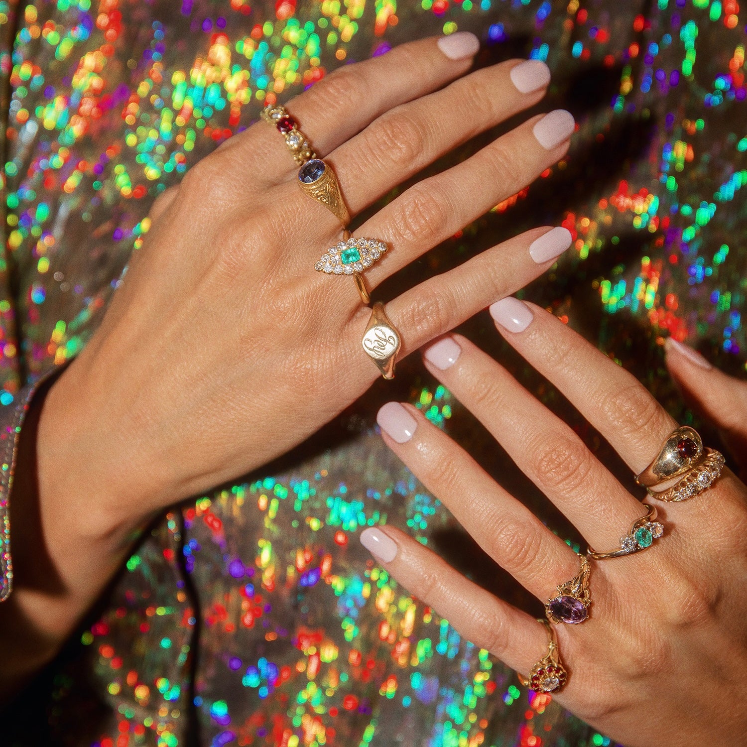 9ct gold round vintage signet ring (suitable for engraving)