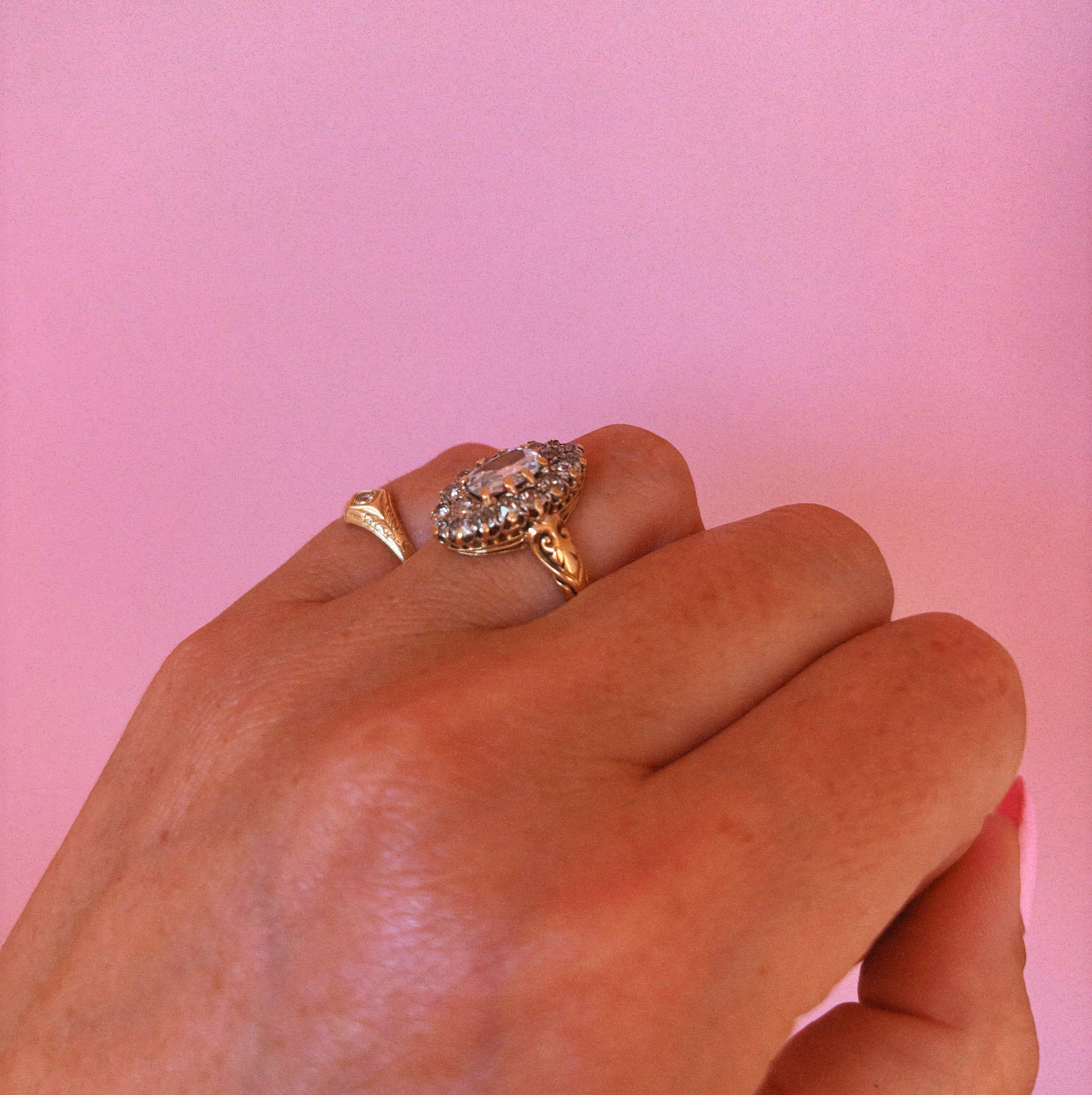 18ct gold diamond marquise ring