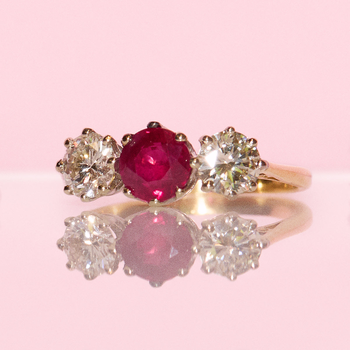 Vintage 18ct gold 1.24ct ruby and 0.90ct diamond ring