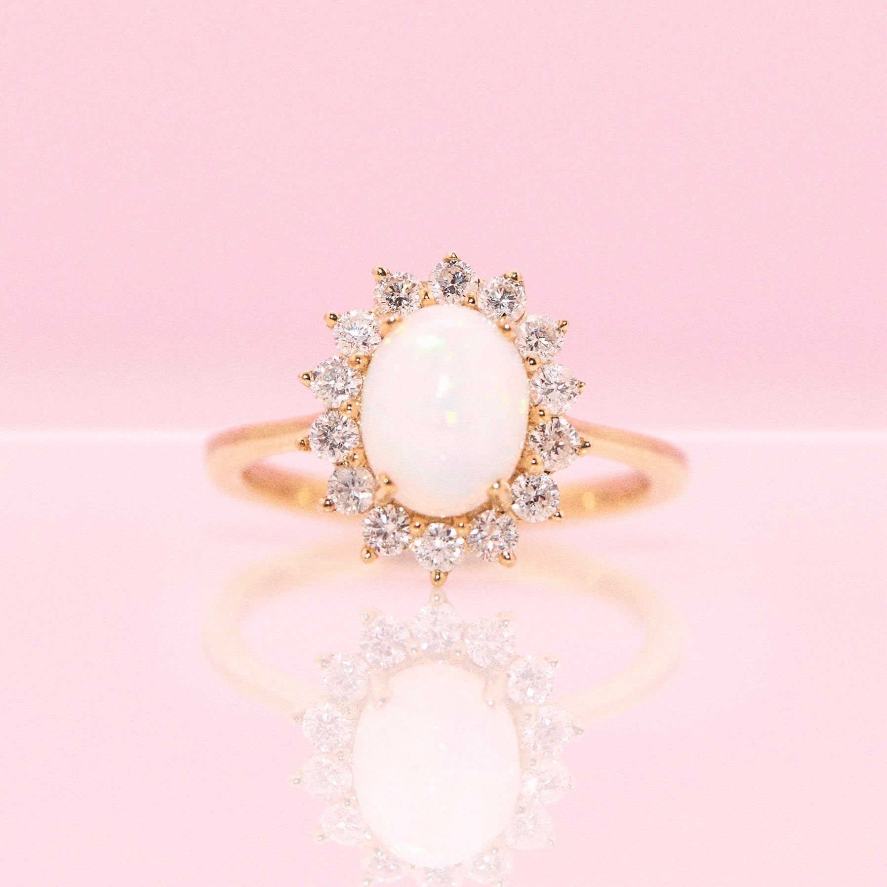 18ct gold opal and diamond cluster ring
