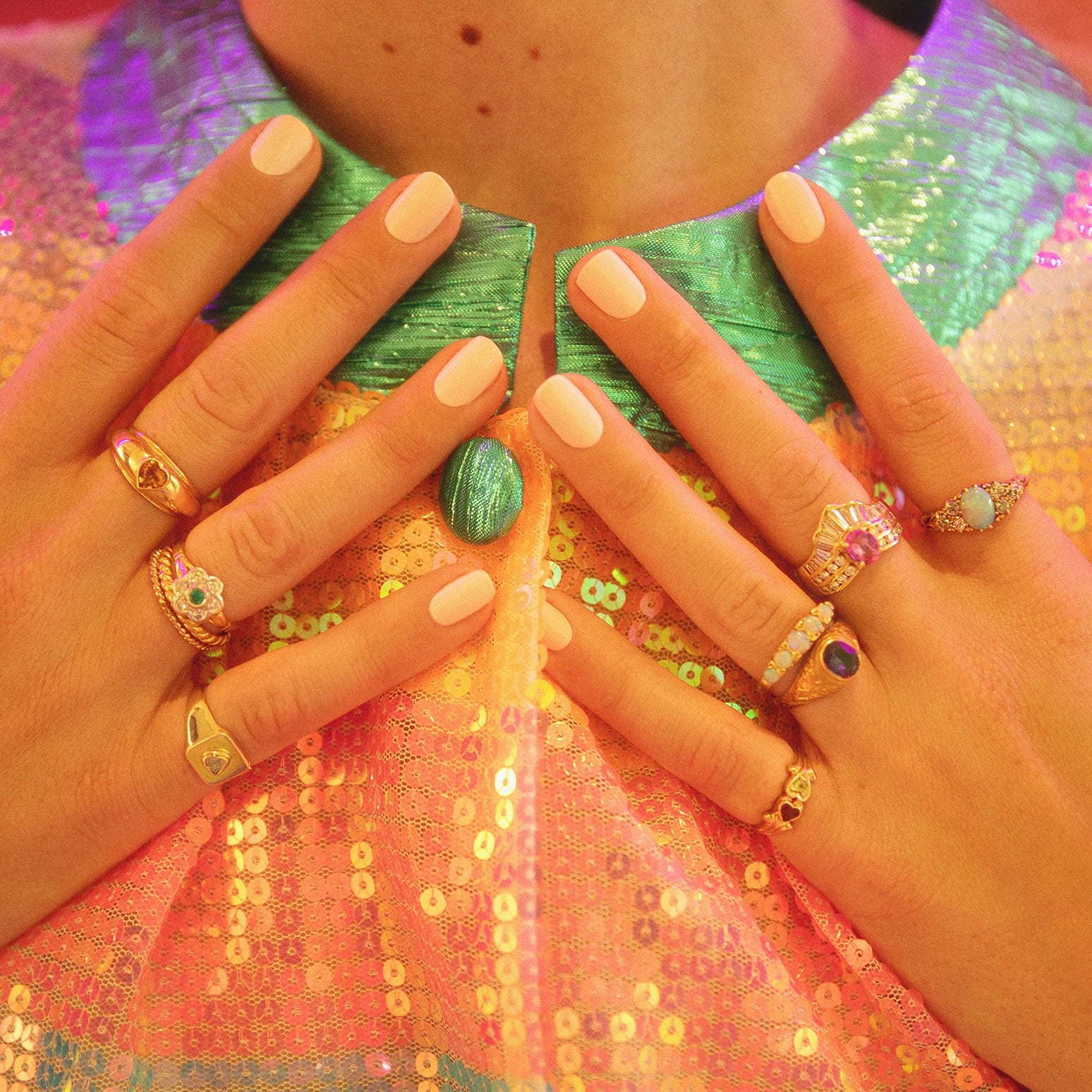 14ct gold heart shaped citrine signet ring