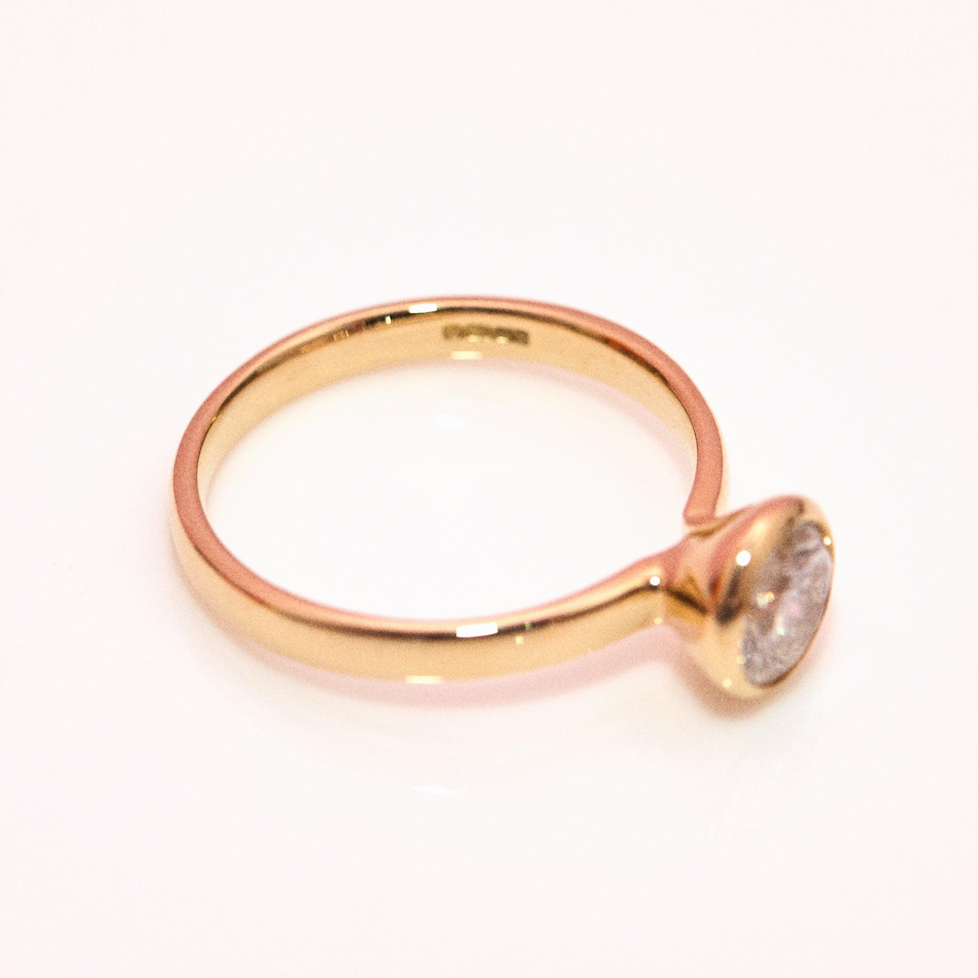 18ct gold bezel set round 1ct diamond ring (made to order)