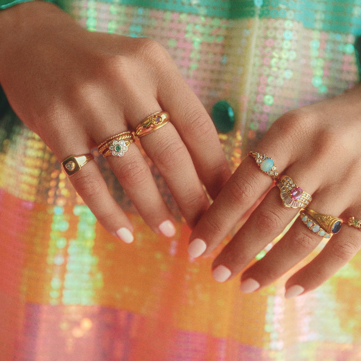 14ct gold heart shaped citrine signet ring