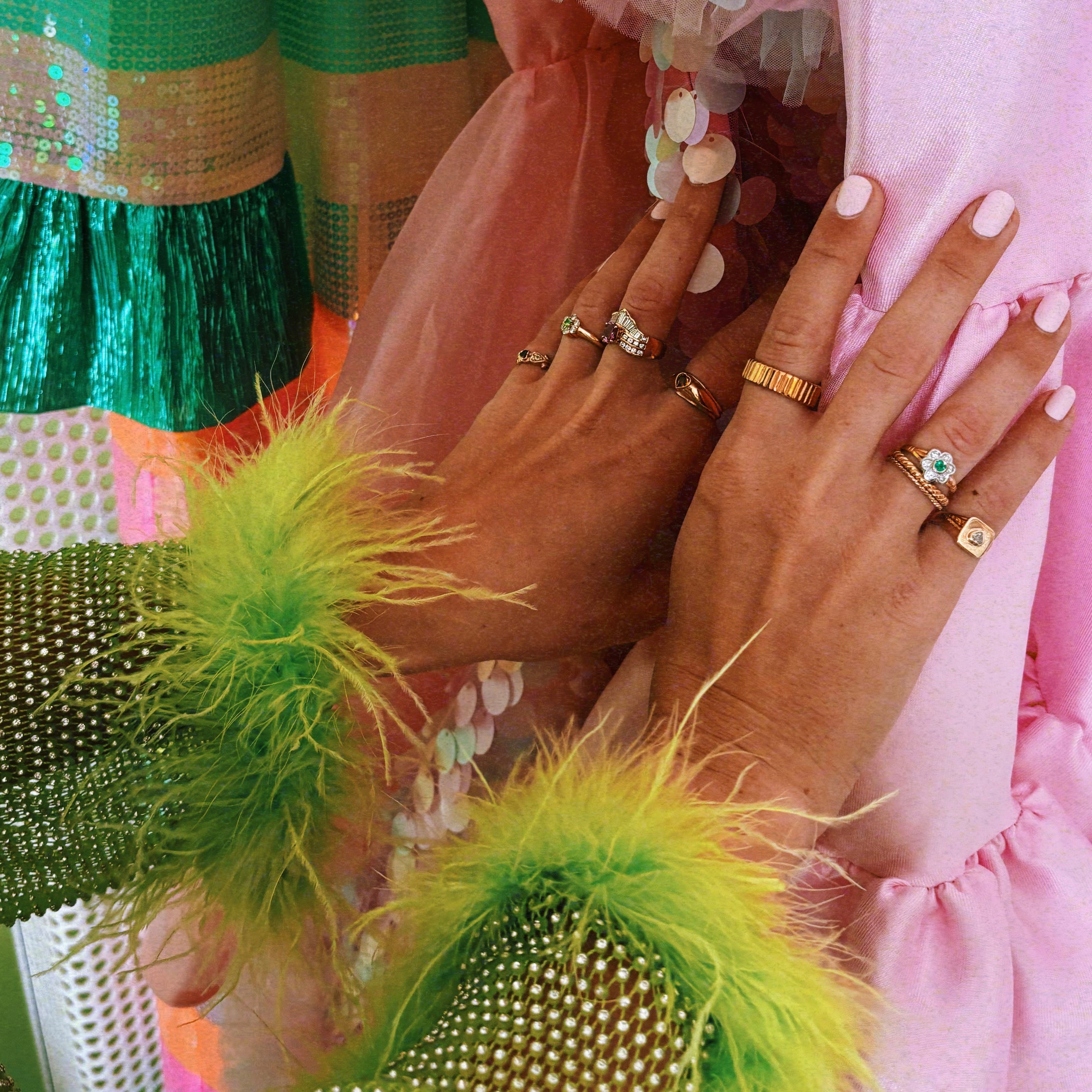 14ct gold heart shaped citrine signet ring