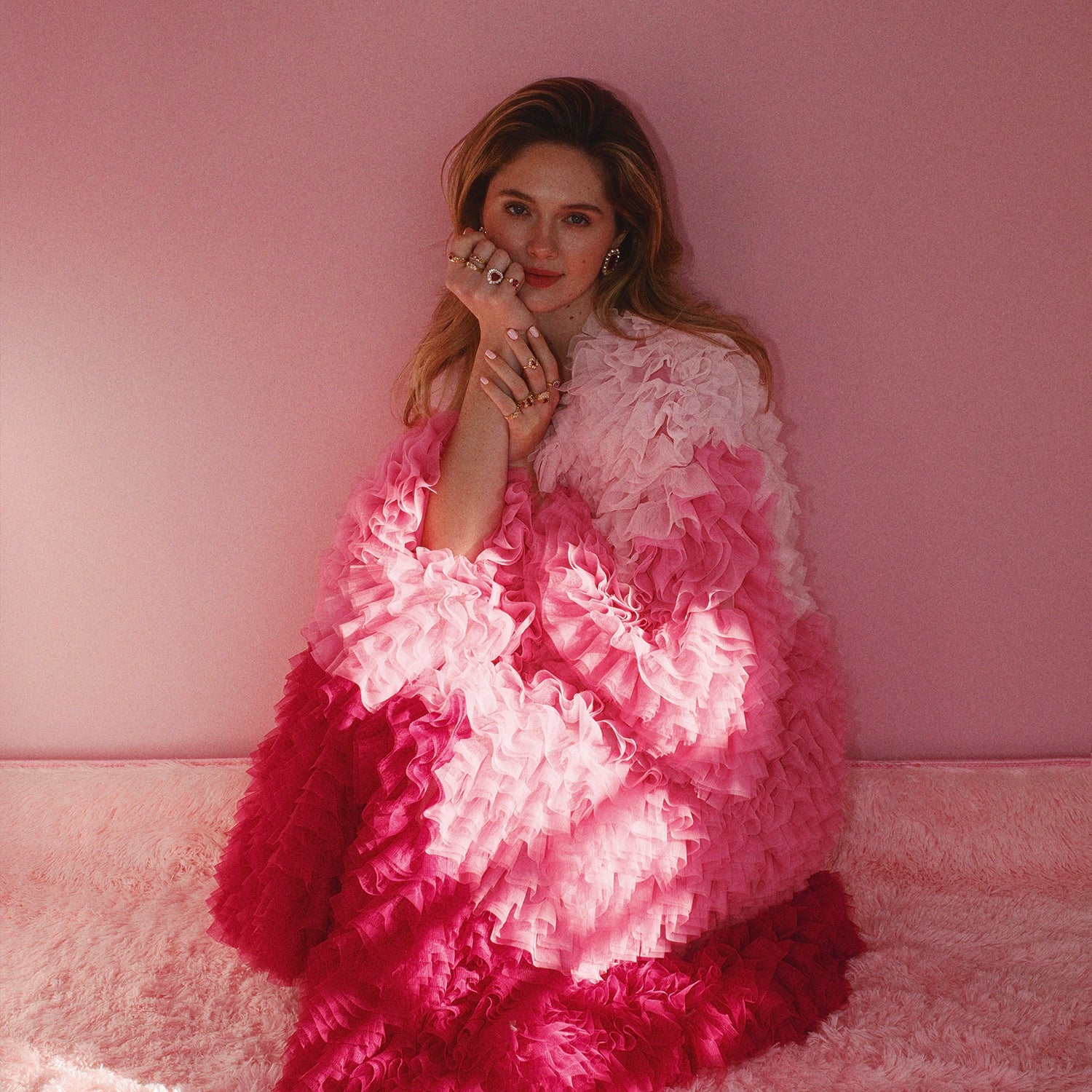 18ct gold ruby and diamond gypsy ring