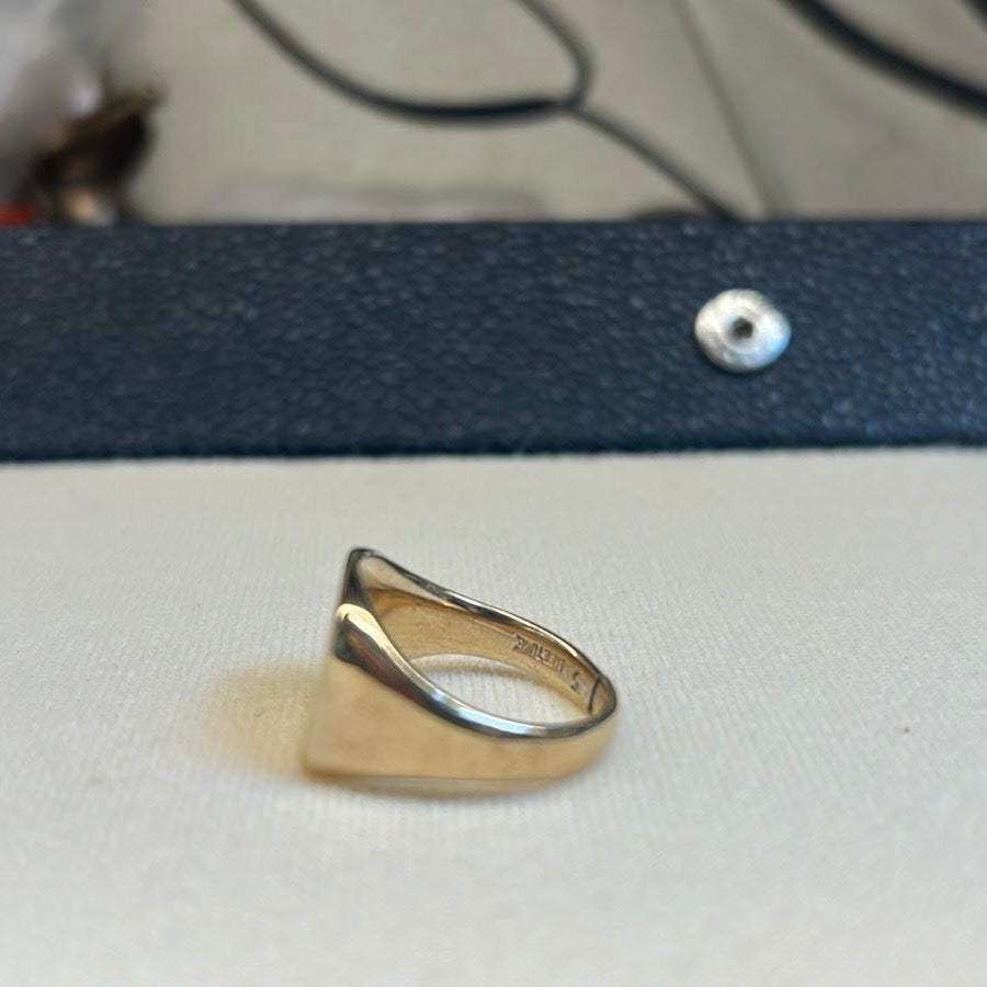 9ct gold heart shaped gemstone signet ring (made to order)