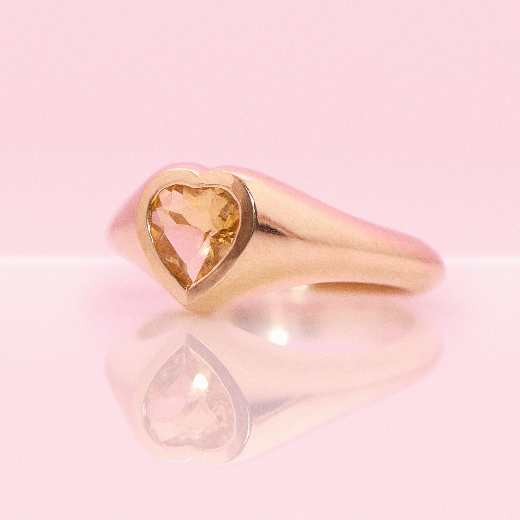 9ct gold heart shaped citrine signet pinky ring