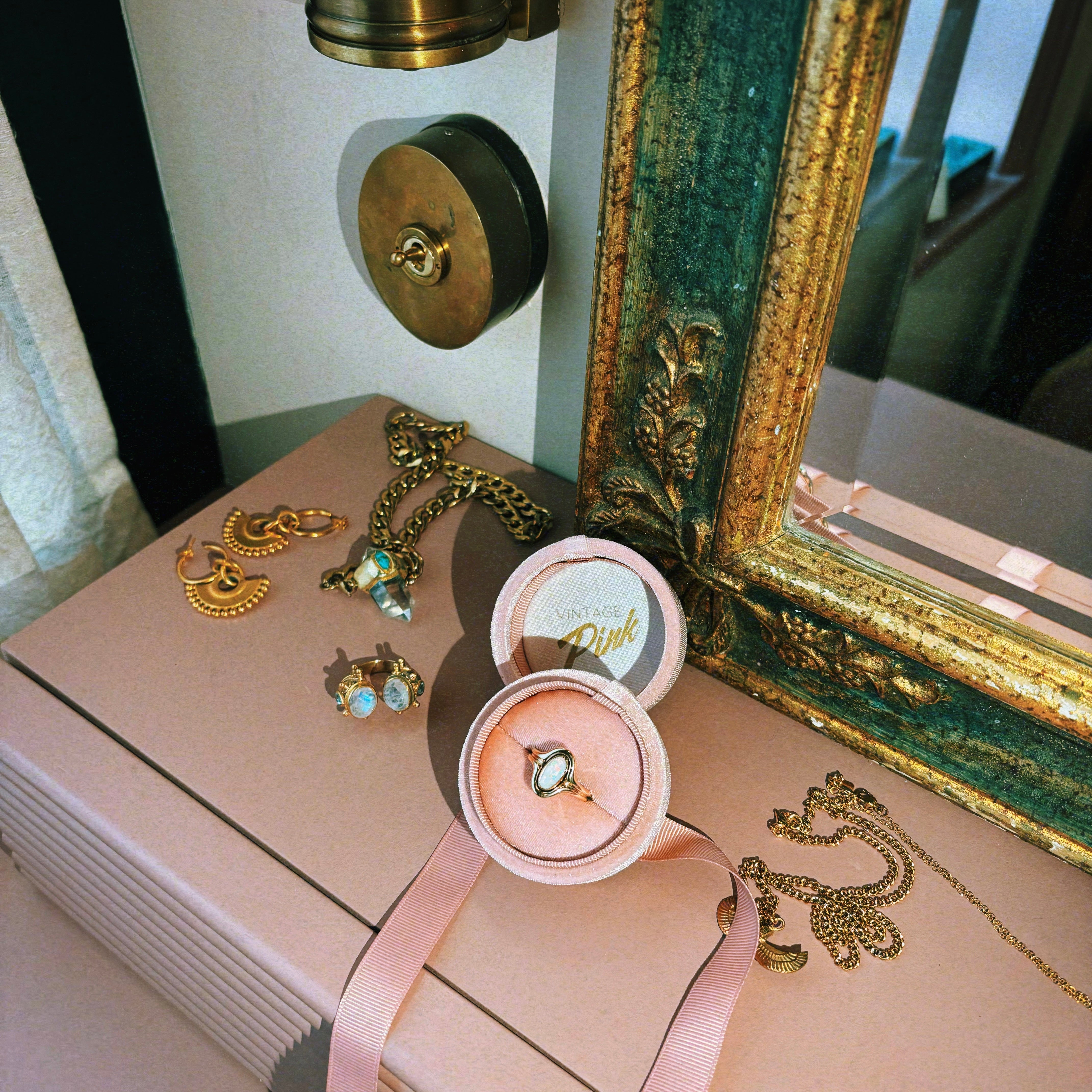 9ct gold bezel set opal chunky ring