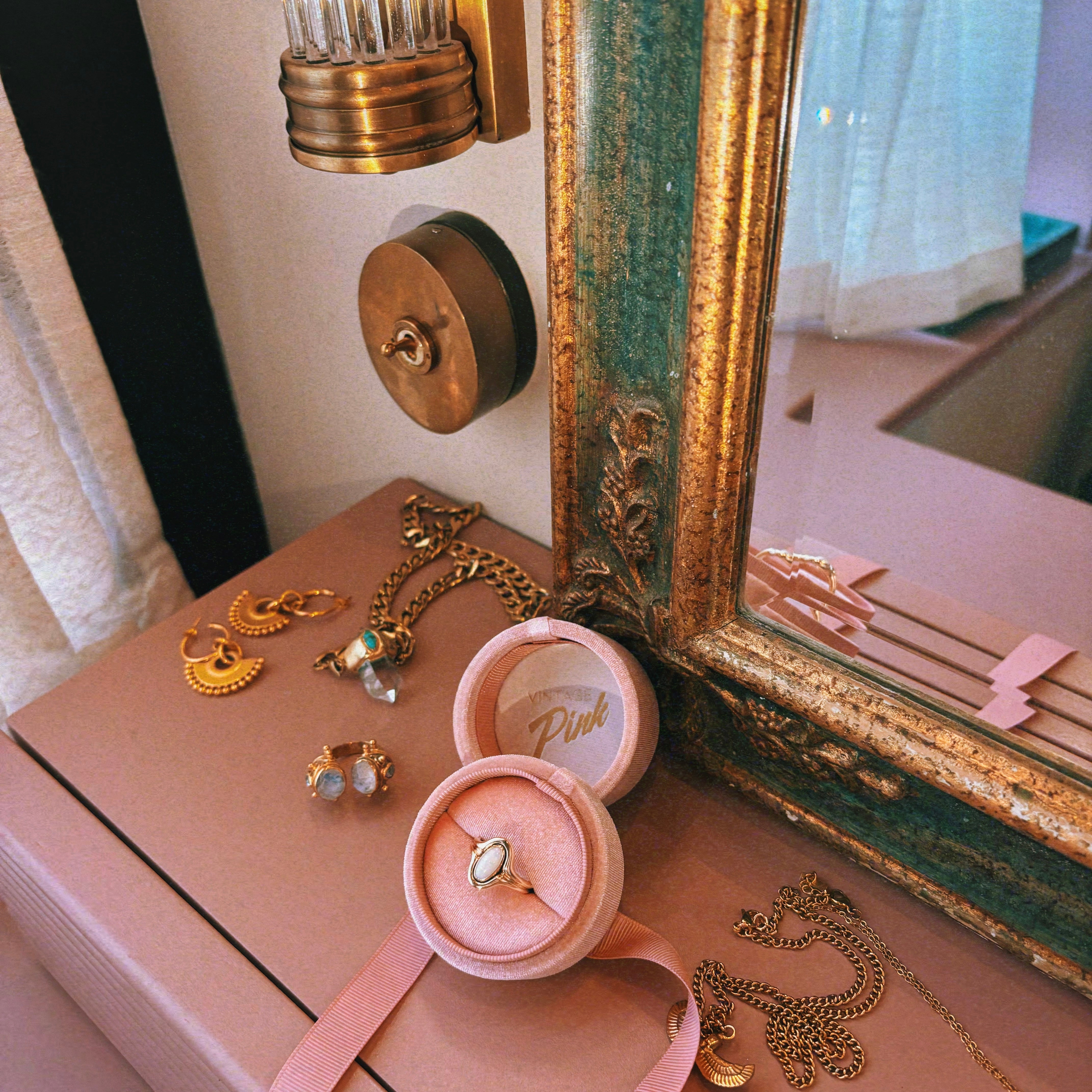 9ct gold bezel set opal chunky ring