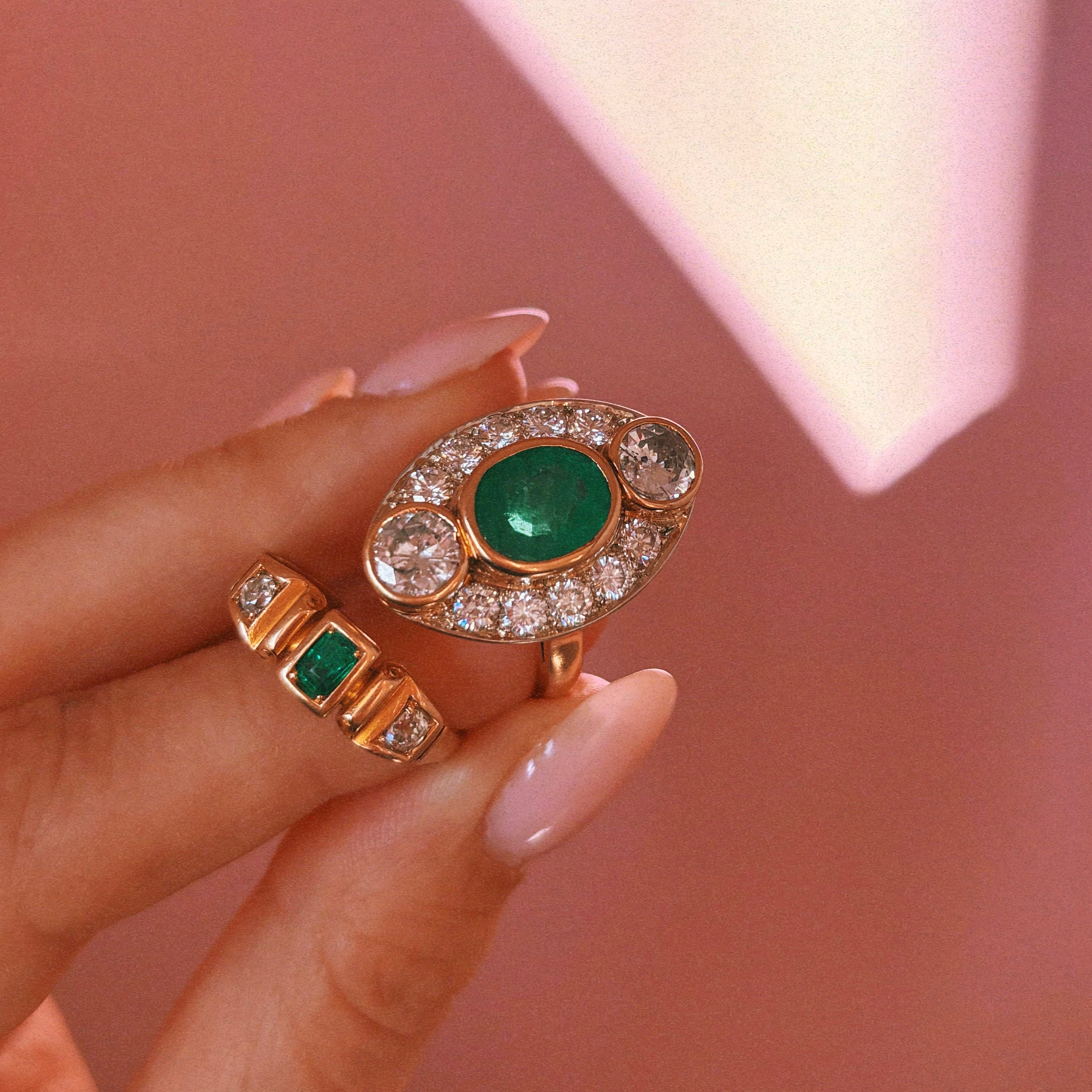 18ct gold emerald and diamond ring