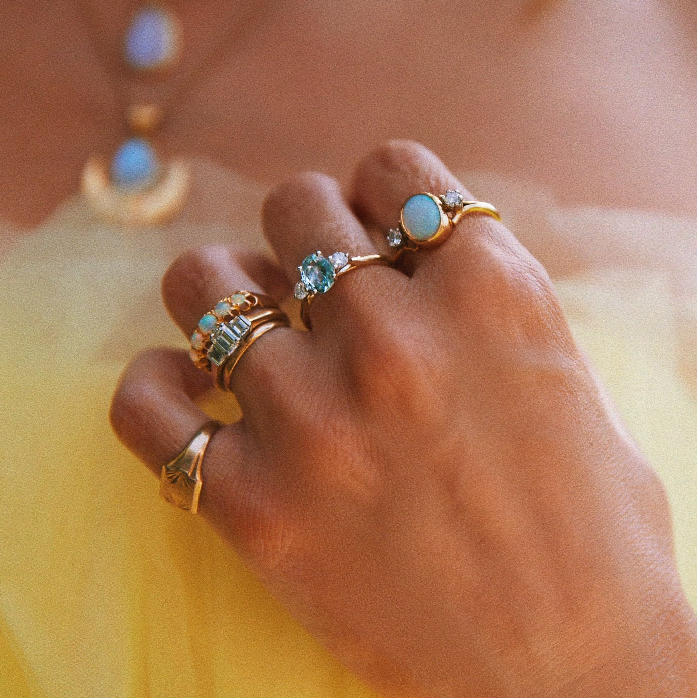 18ct gold 1.08ct aquamarine and diamond three stone ring (made to order)