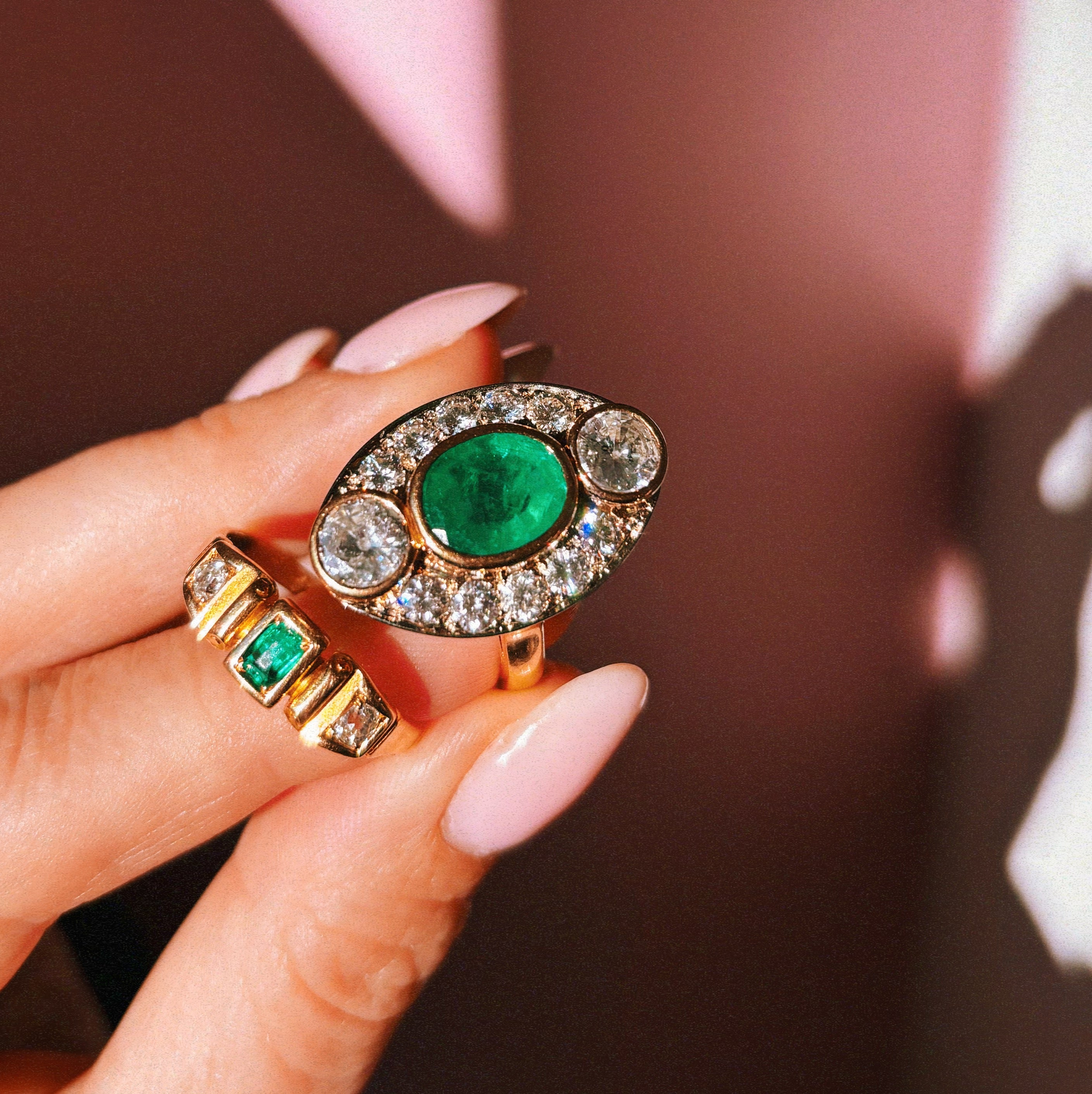 18ct gold emerald and diamond ring