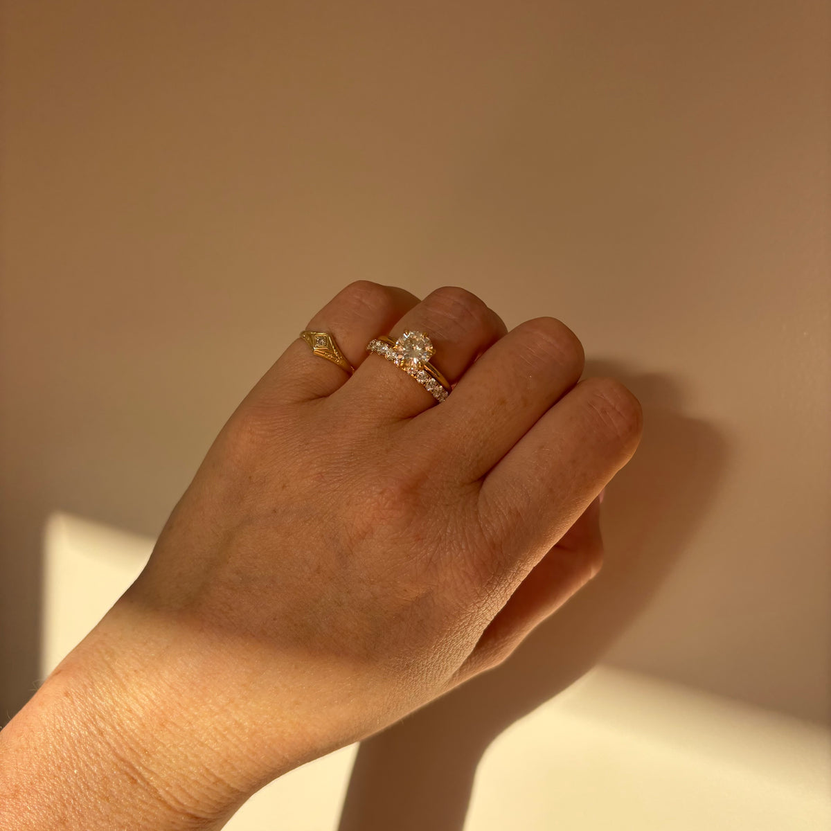 18ct yellow gold 1.56ct round brilliant cut diamond ring