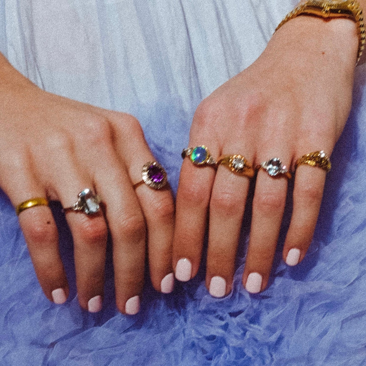 18ct gold amethyst and diamond cluster ring