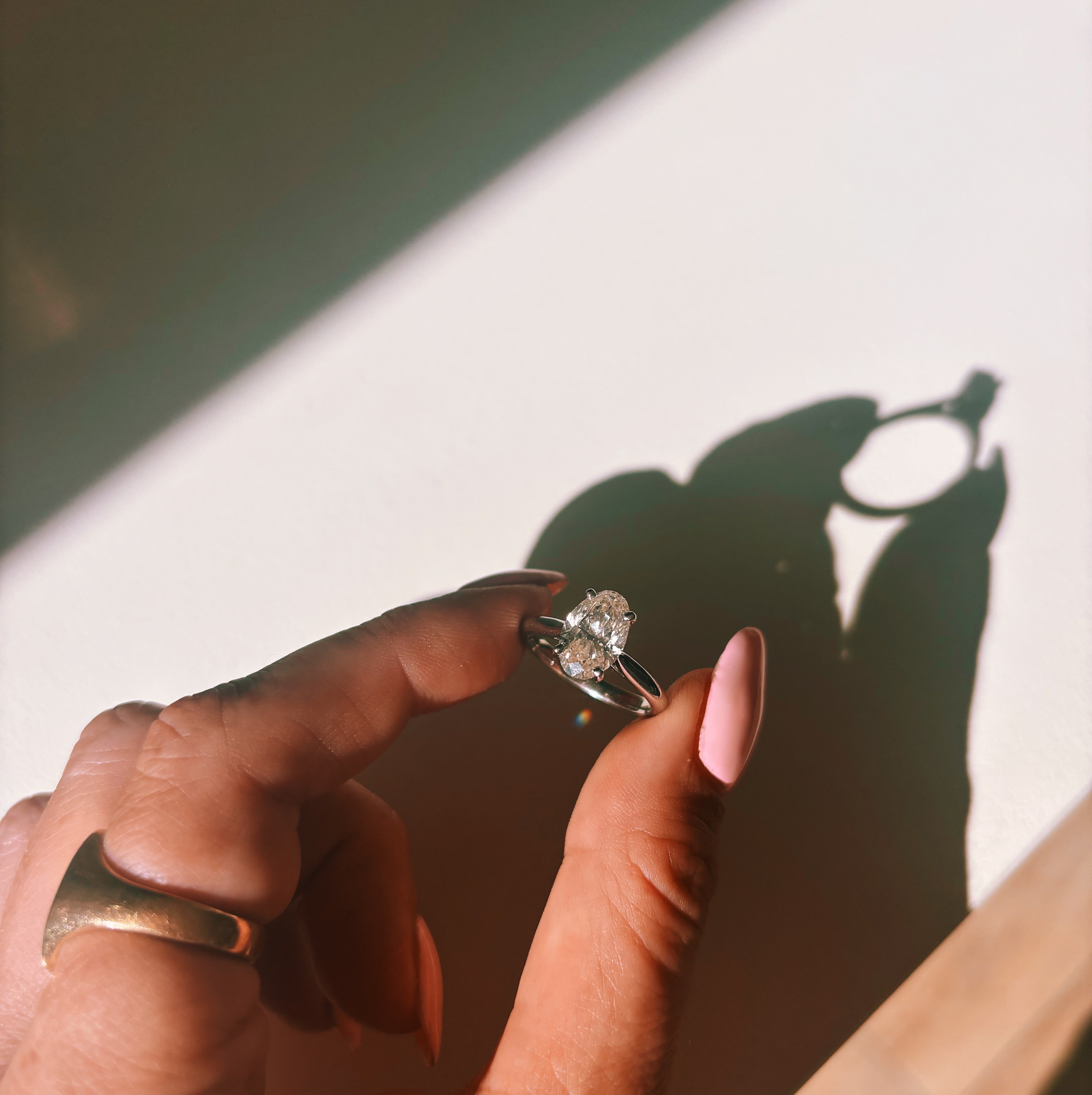 Platinum 2.16ct oval diamond ring