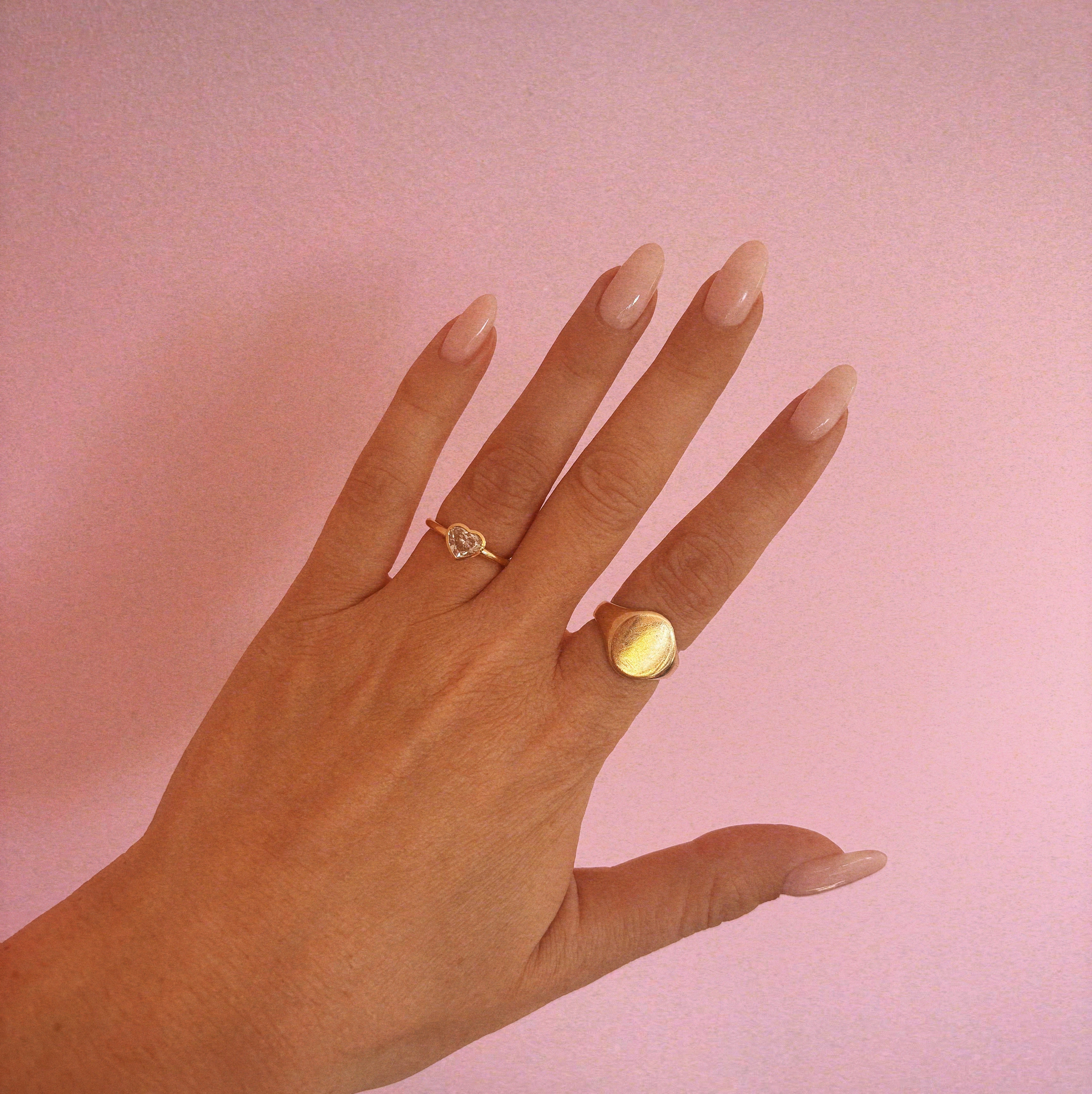 18ct gold bezel set 1.07ct heart-shaped diamond ring