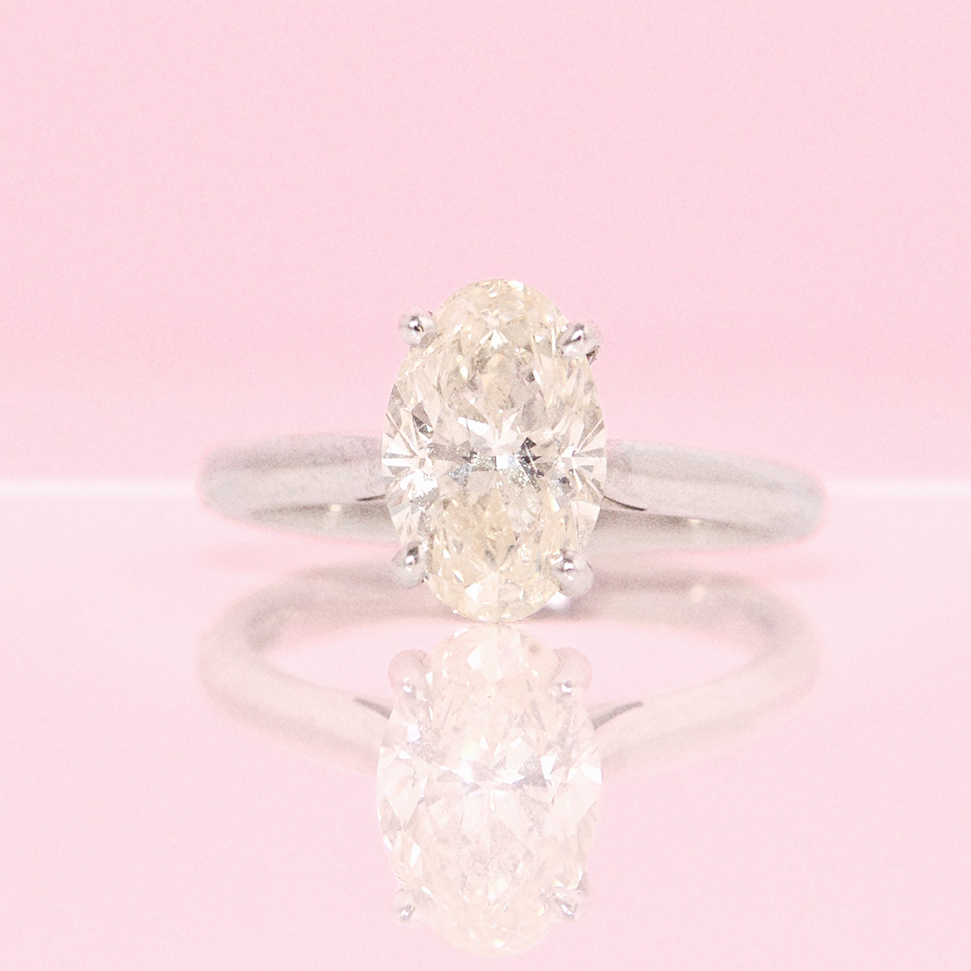 Platinum 2.16ct oval diamond ring