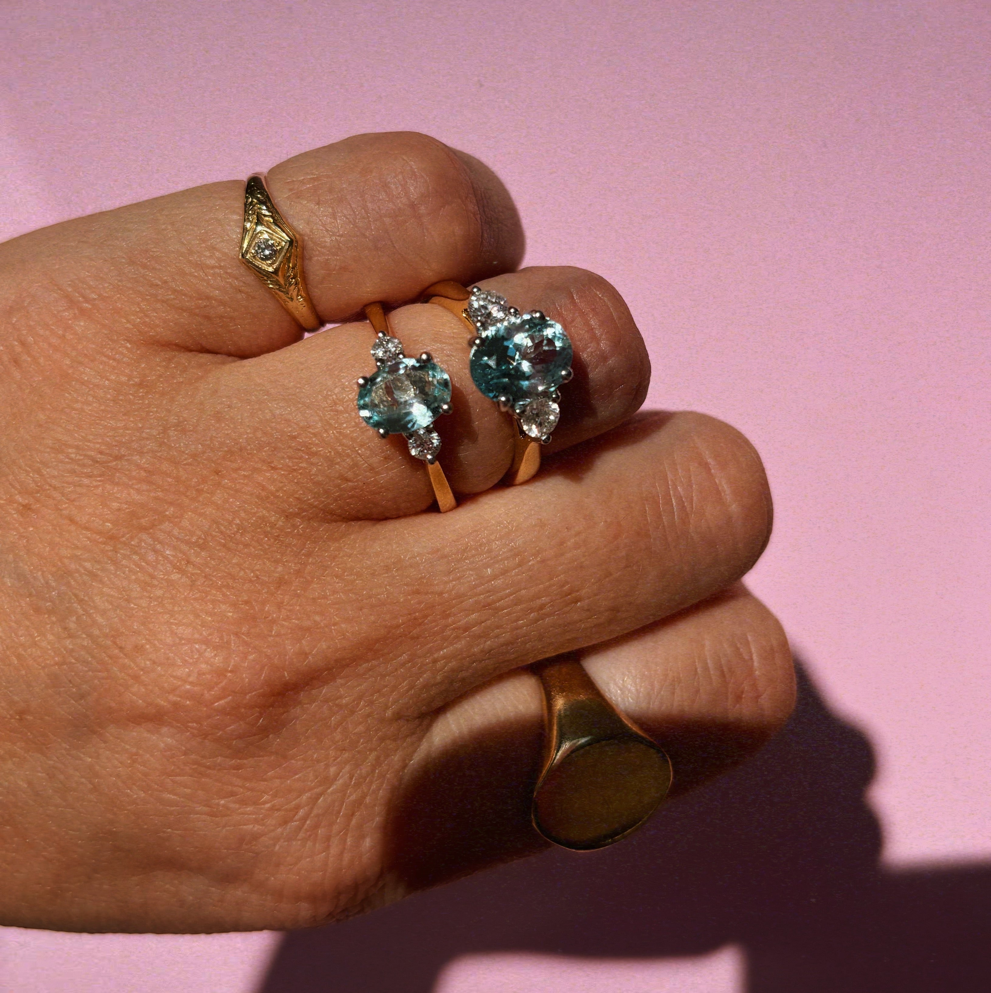 18ct gold 2.03ct aquamarine and diamond three stone ring