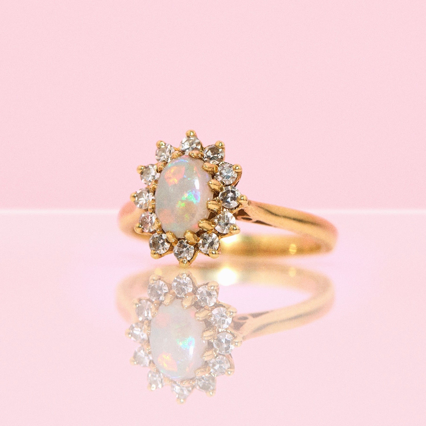 18ct gold opal and diamond cluster ring