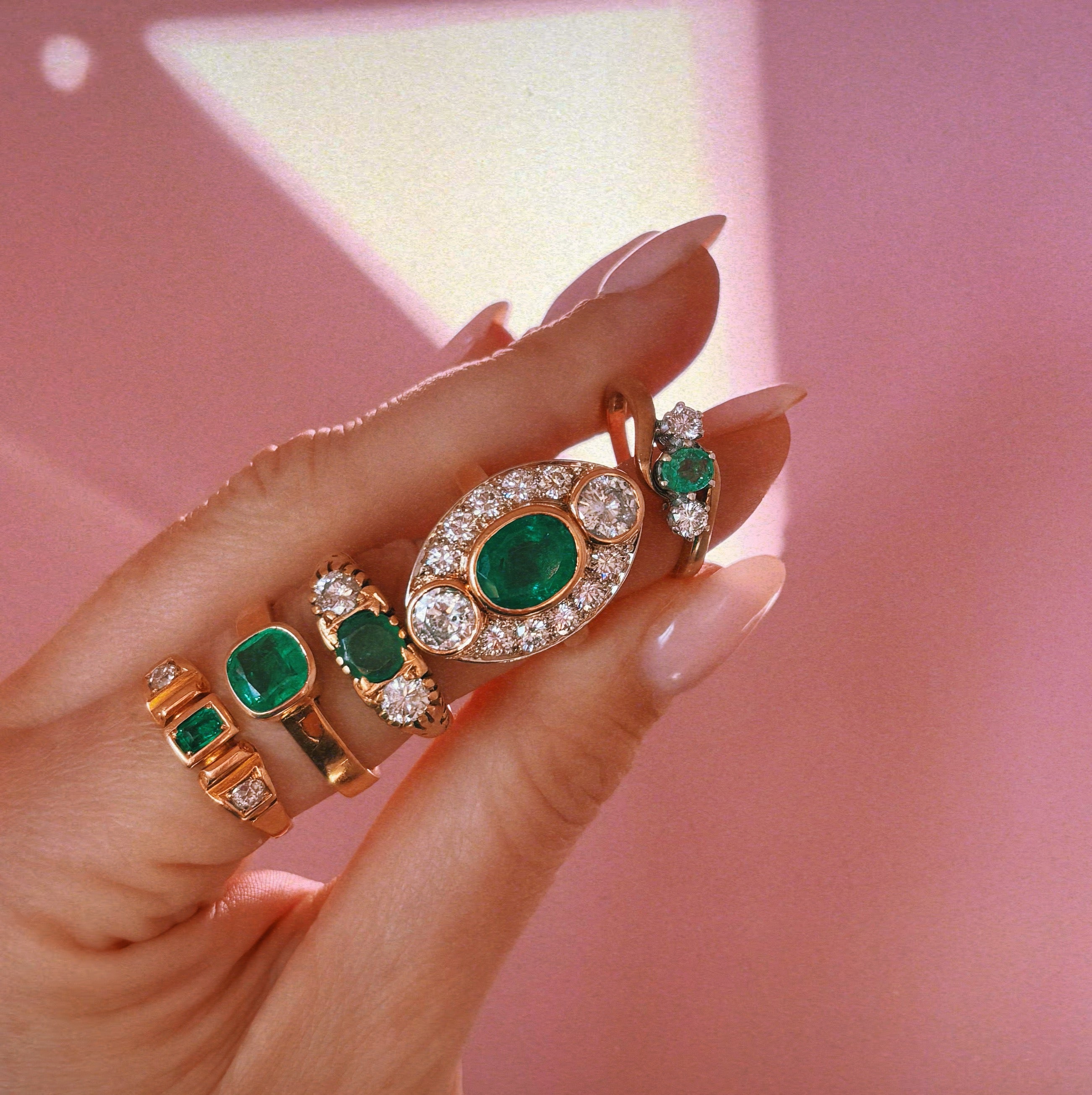 18ct gold emerald and diamond ring