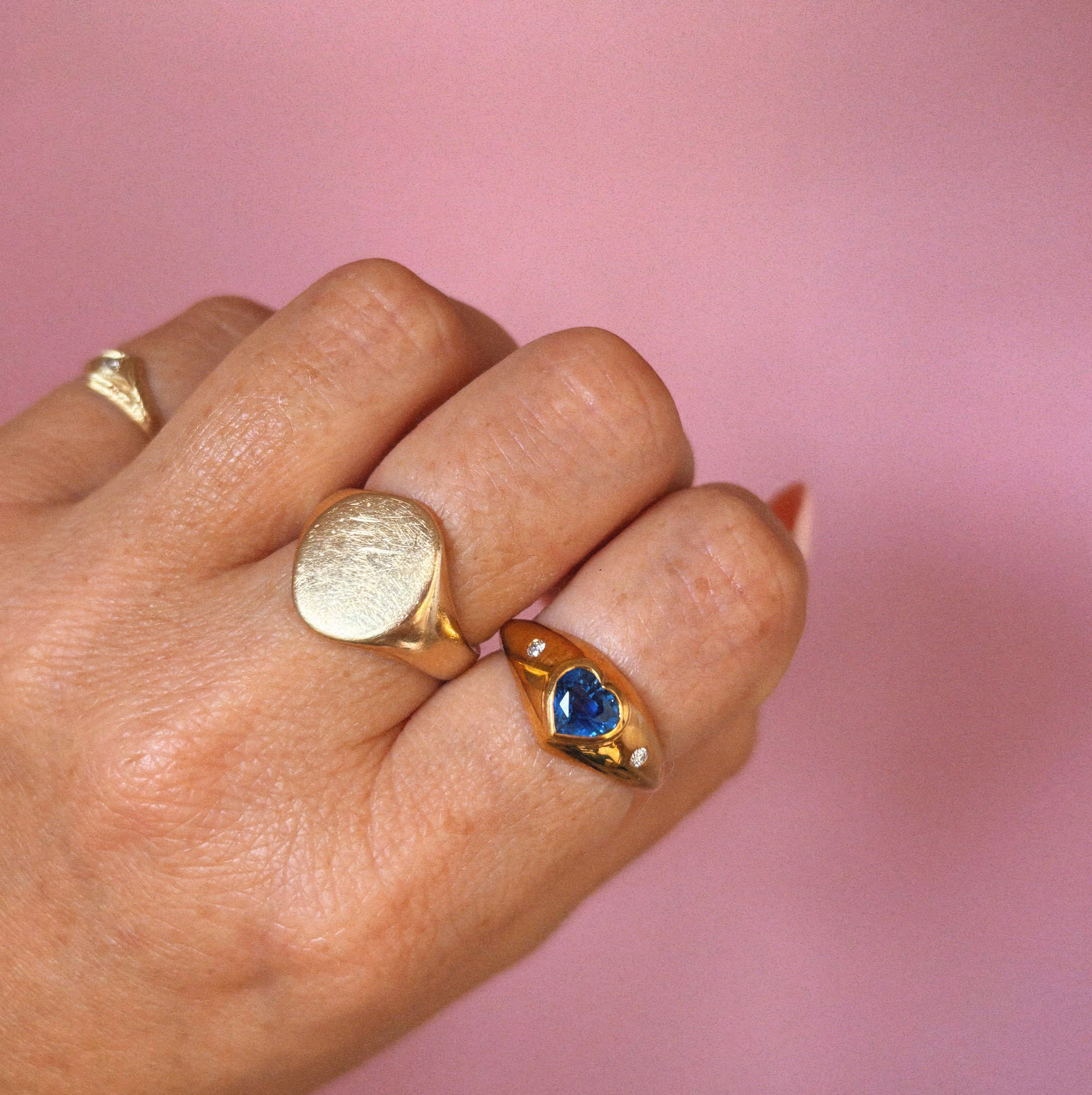 14ct gold heart-shaped sapphire and diamond signet ring