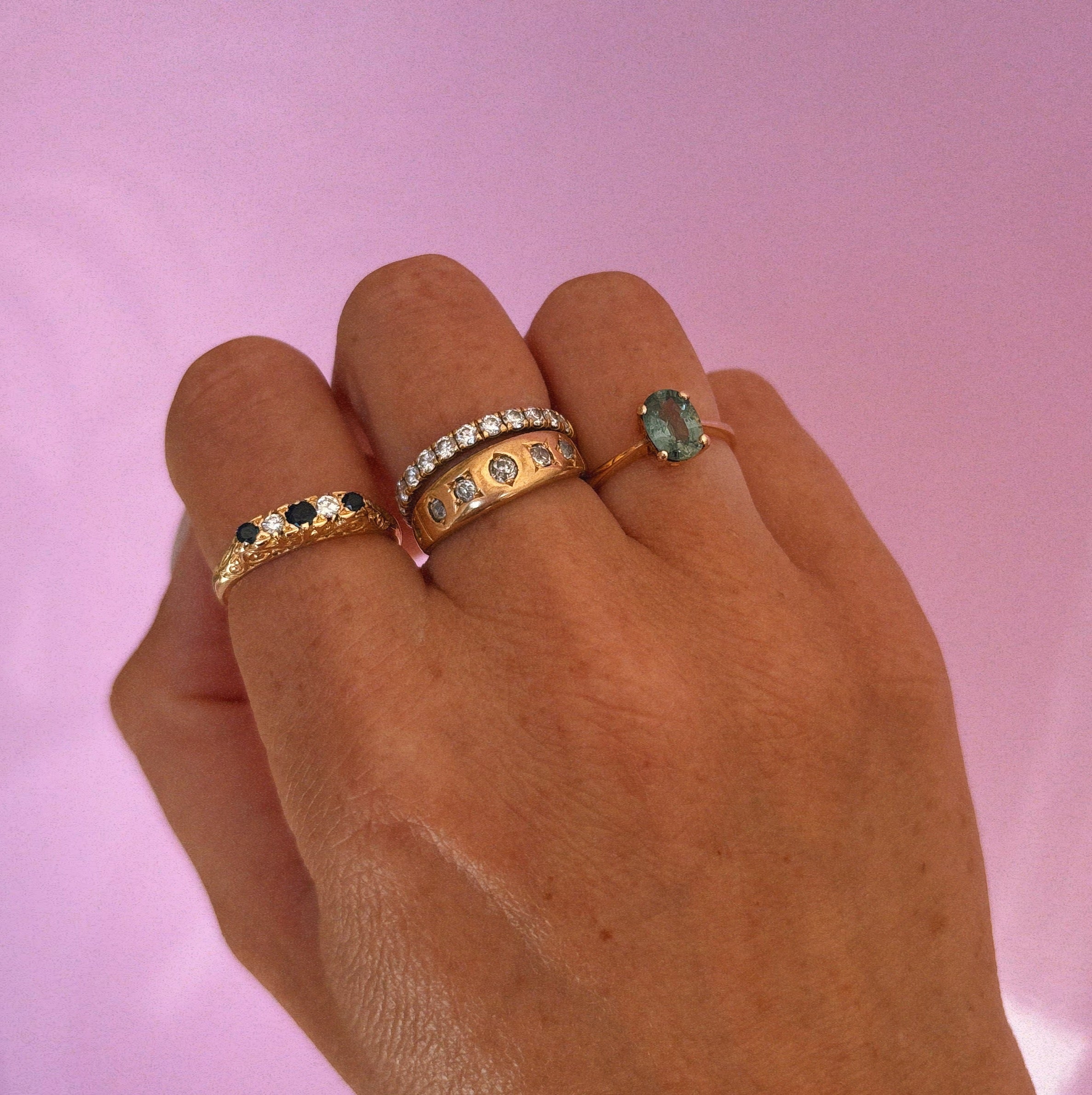 14ct gold green garnet single stone ring