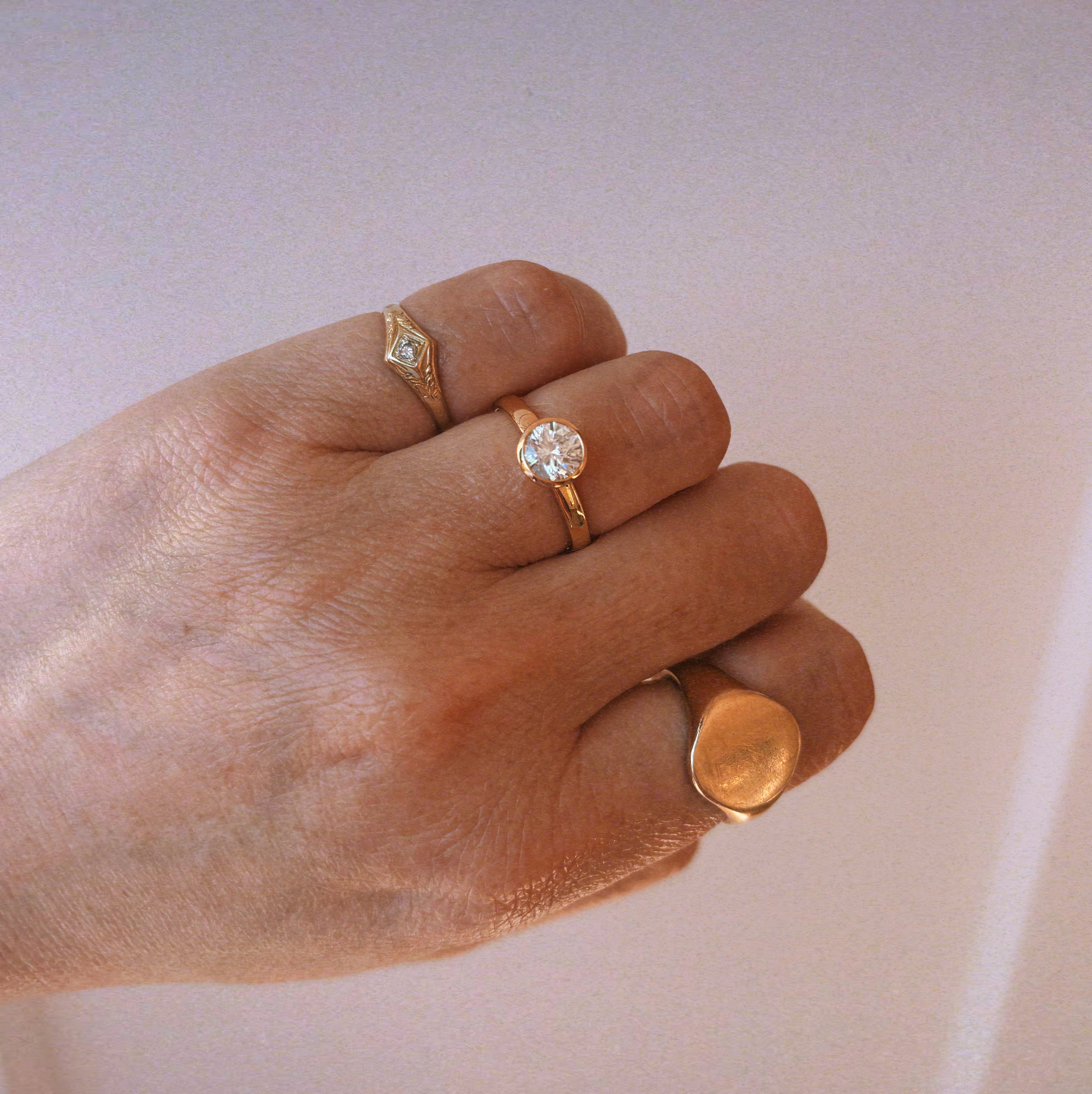 18ct gold bezel set round 1ct diamond ring (made to order)