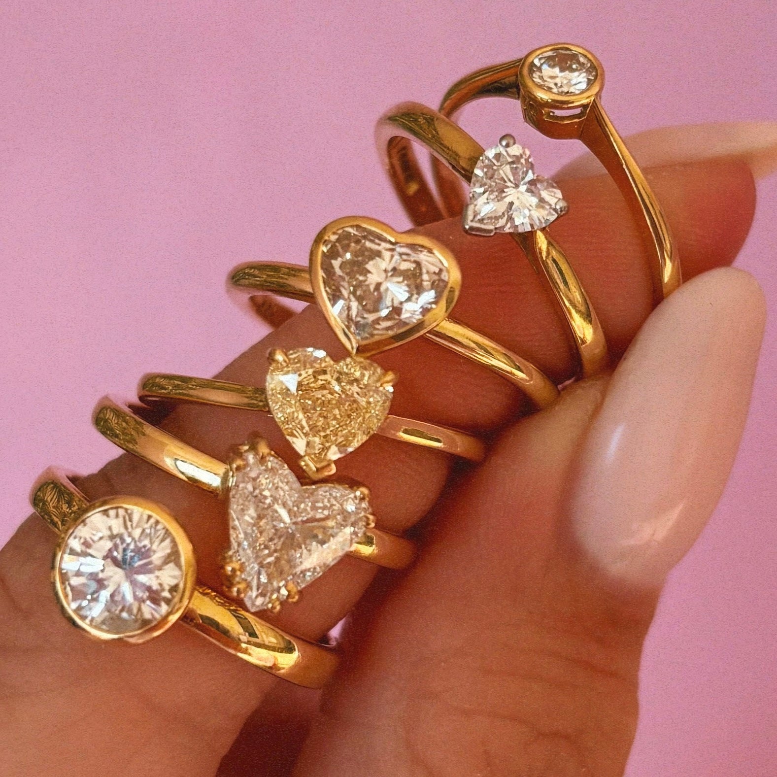 18ct gold bezel set round 1ct diamond ring