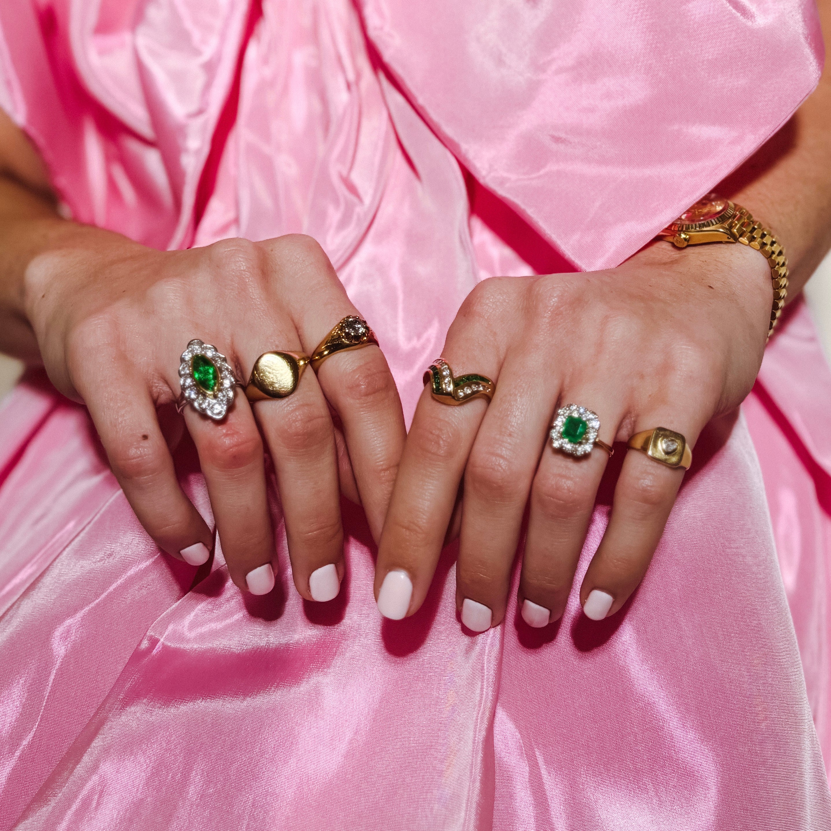 14ct gold emerald and diamond wishbone ring