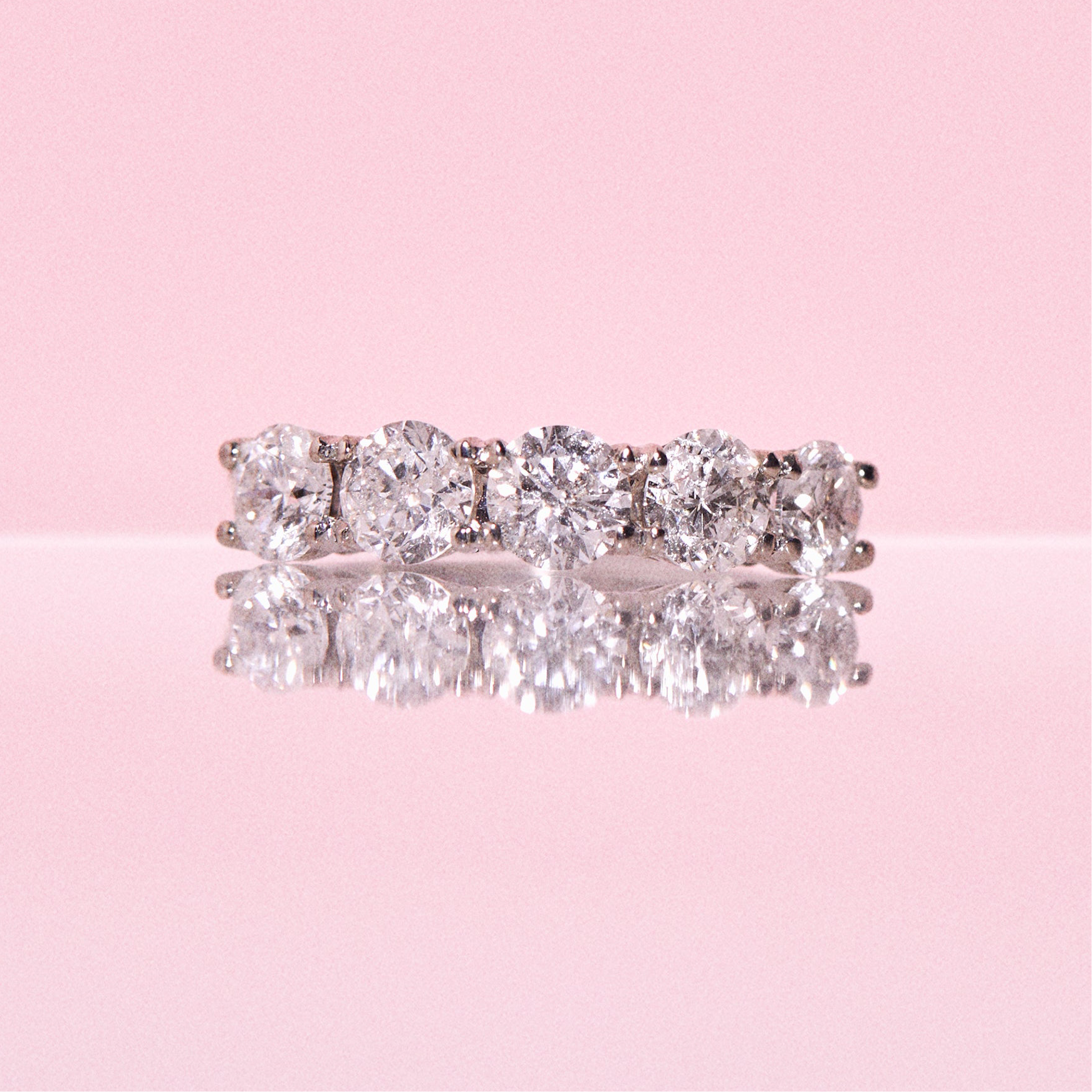 18ct white gold 2.0ct diamond ring