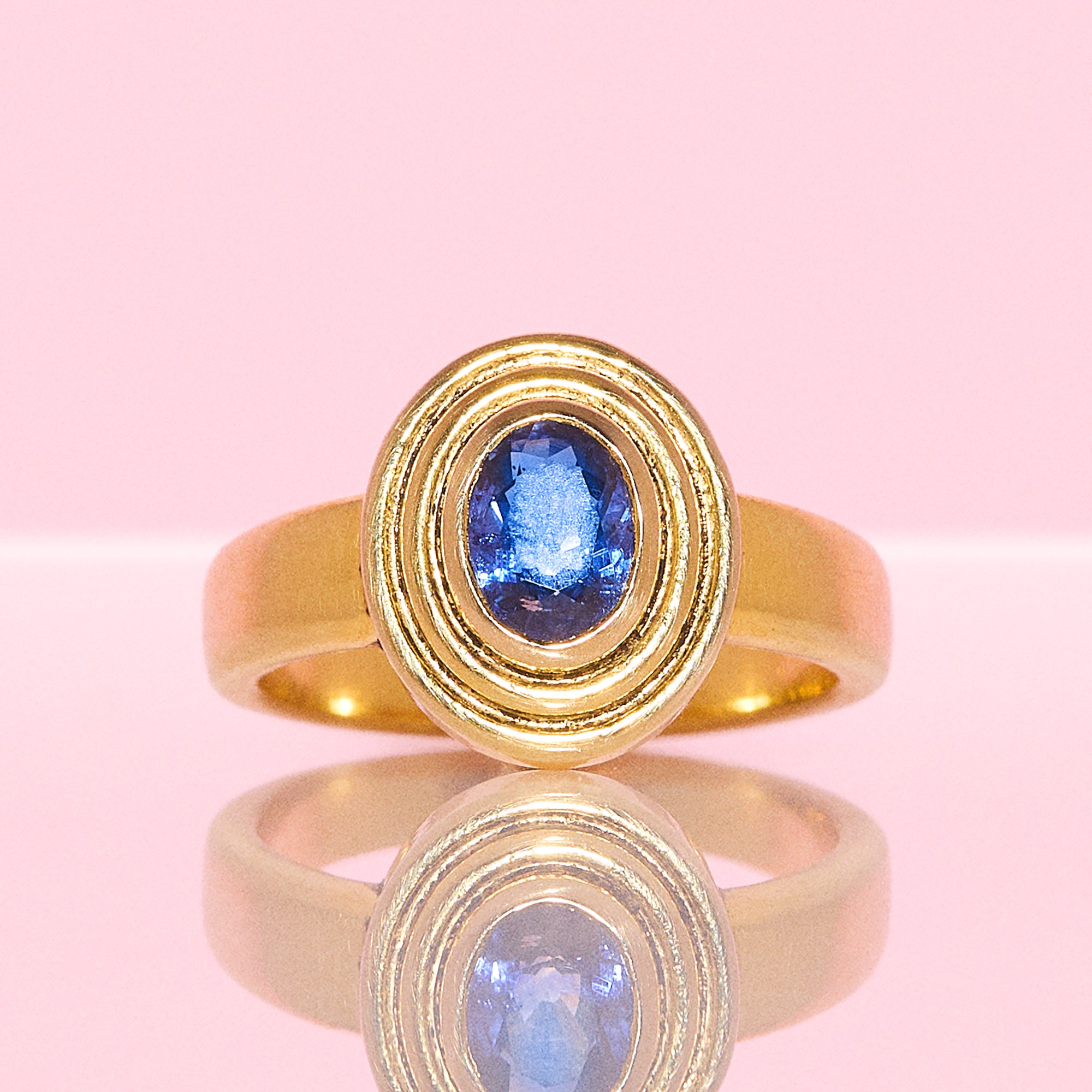 14ct gold sapphire bezel set ring