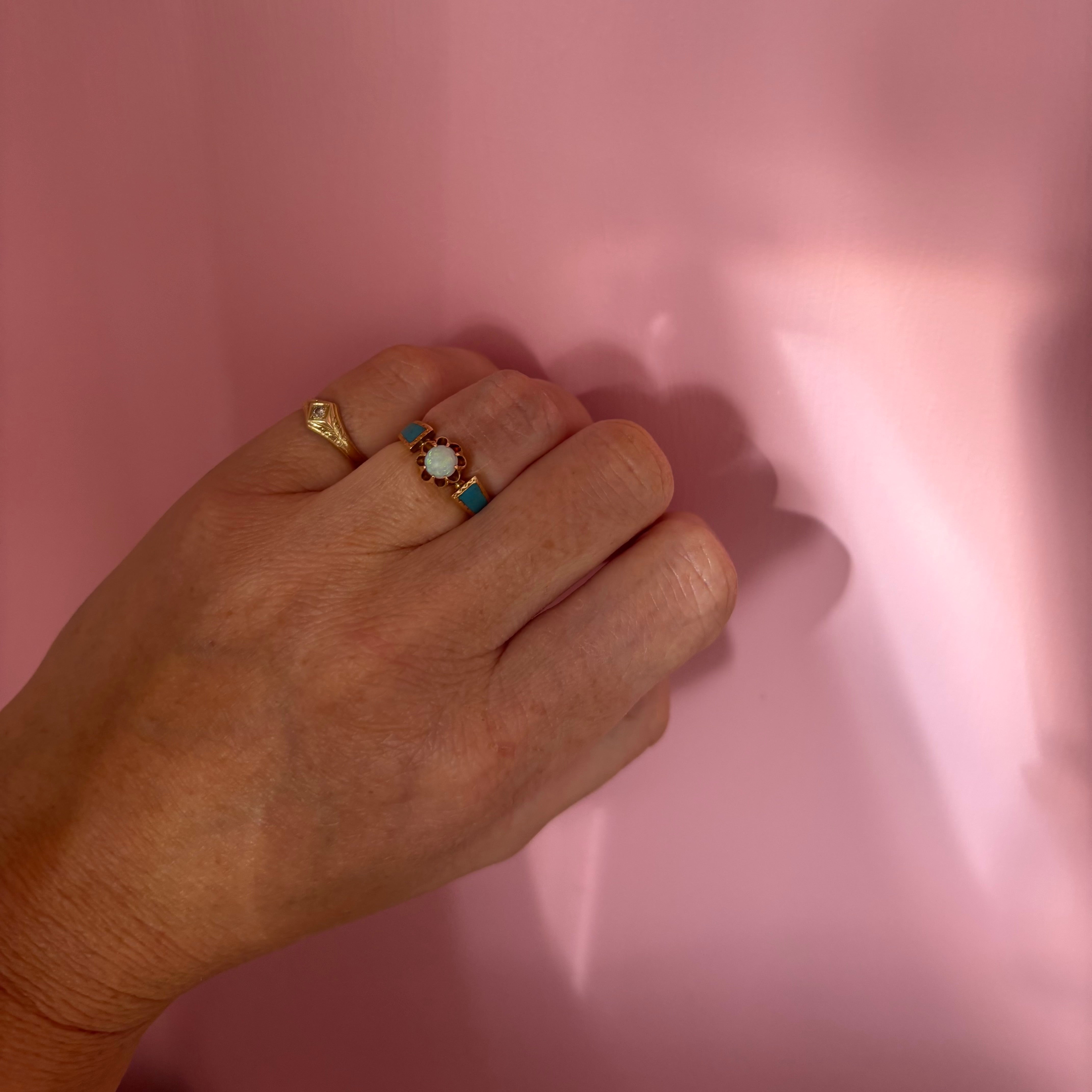 18ct gold opal and enamel ring