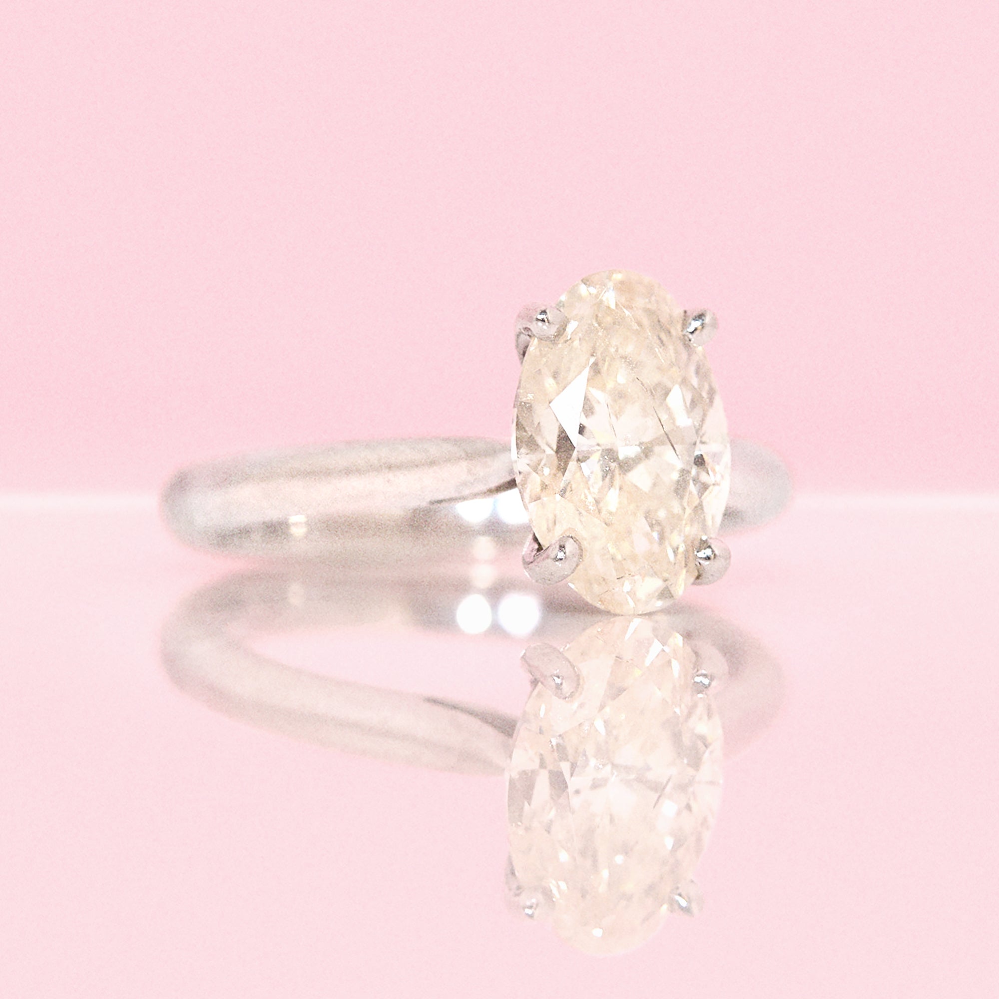 Platinum 2.16ct oval diamond ring