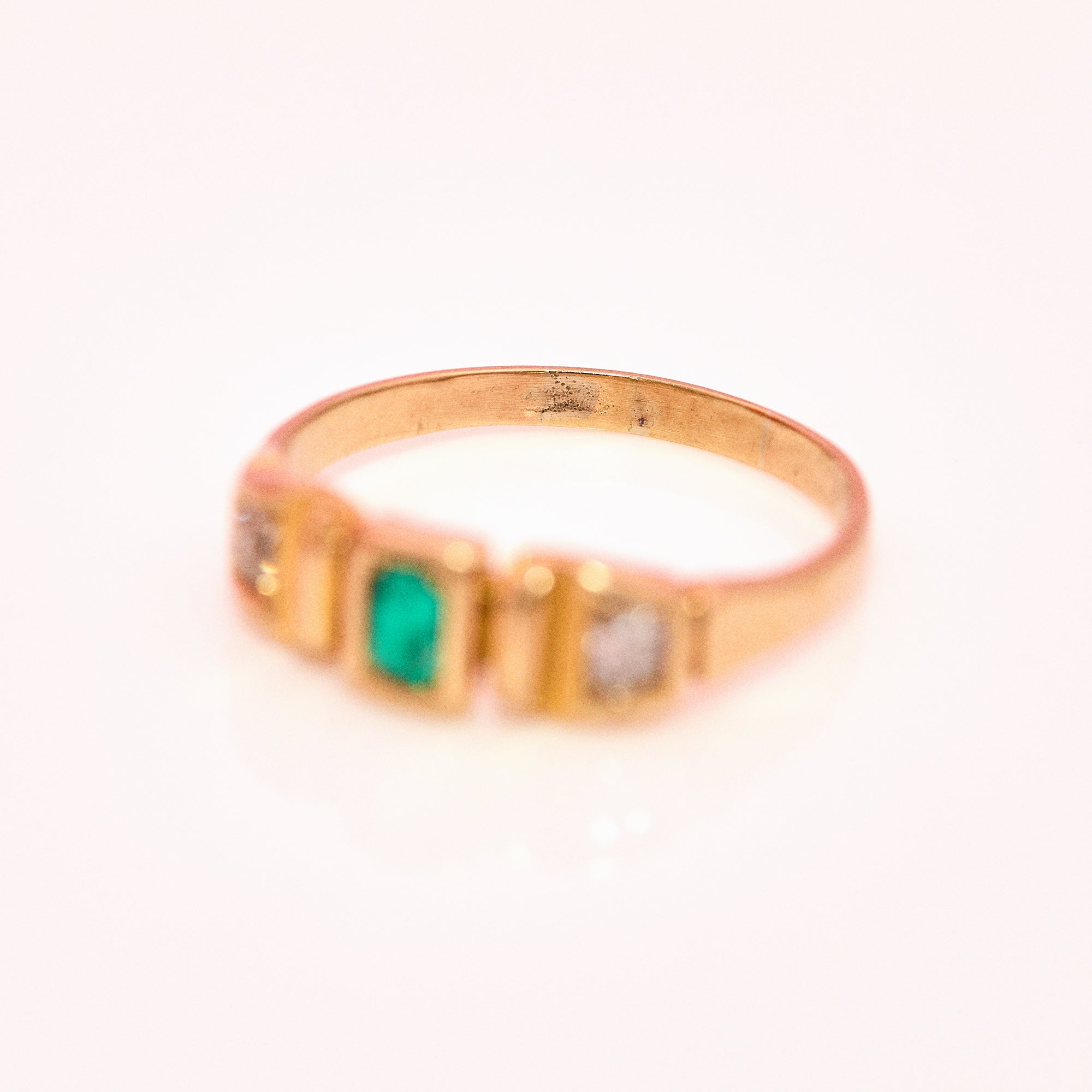 18ct gold emerald and diamond ring