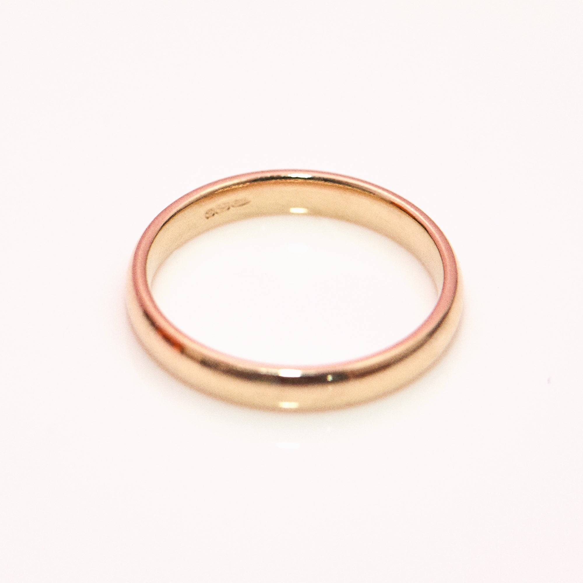 9ct gold band