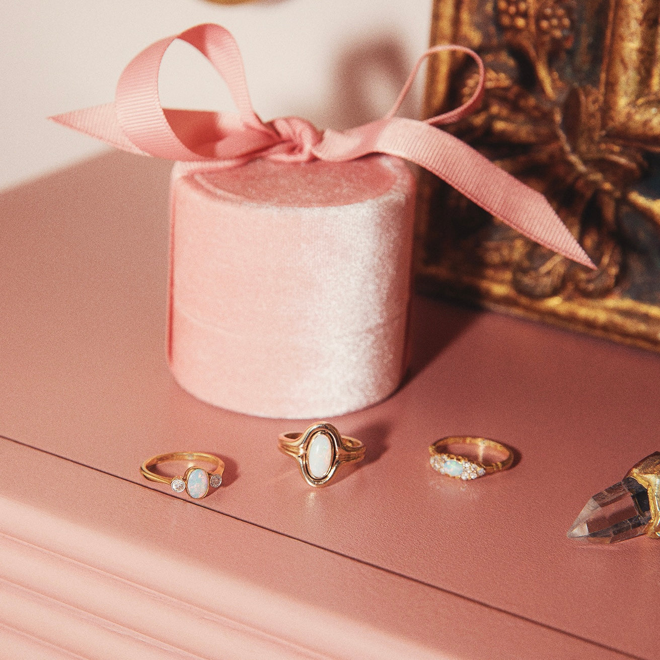 9ct gold bezel set opal chunky ring