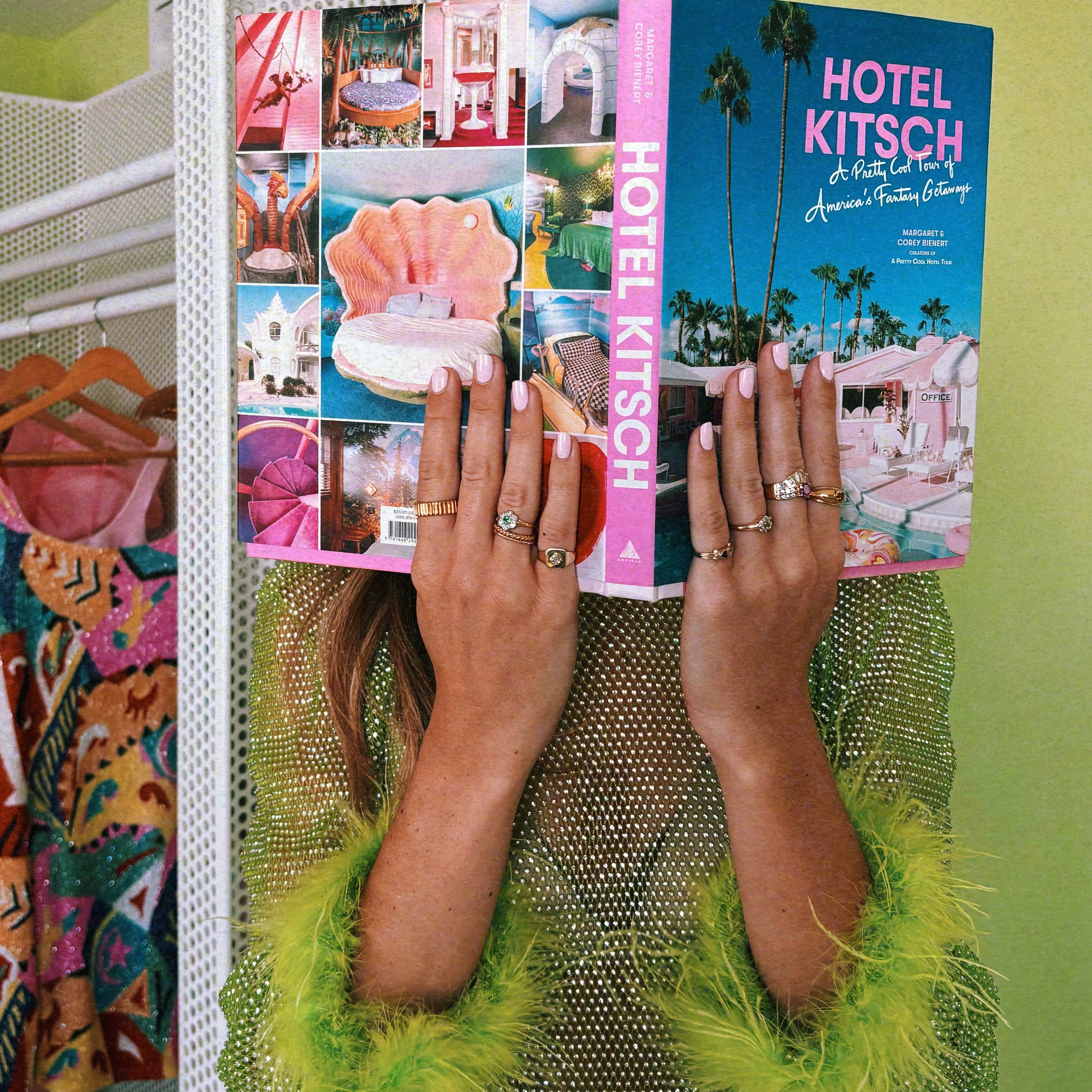 14ct gold heart shaped citrine signet ring