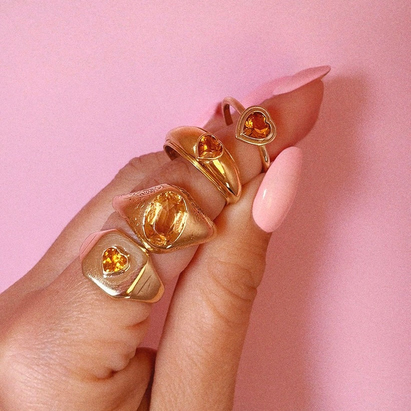 14ct gold heart shaped citrine signet ring