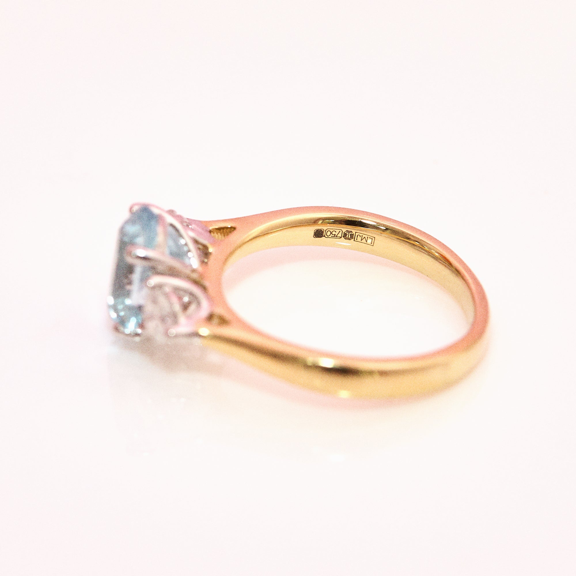 18ct gold 2.03ct aquamarine and diamond three stone ring