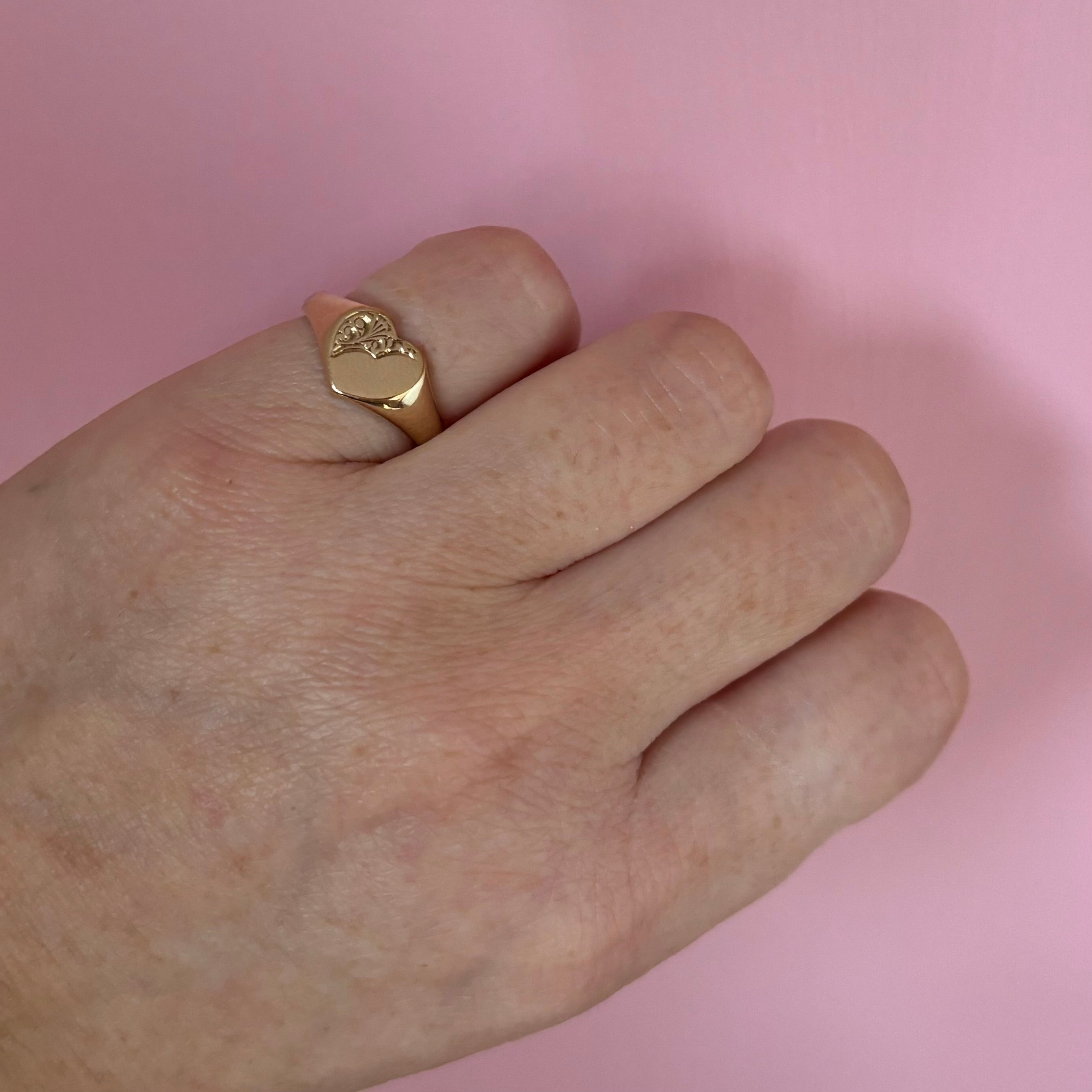 9ct gold heart shaped signet ring from 1994