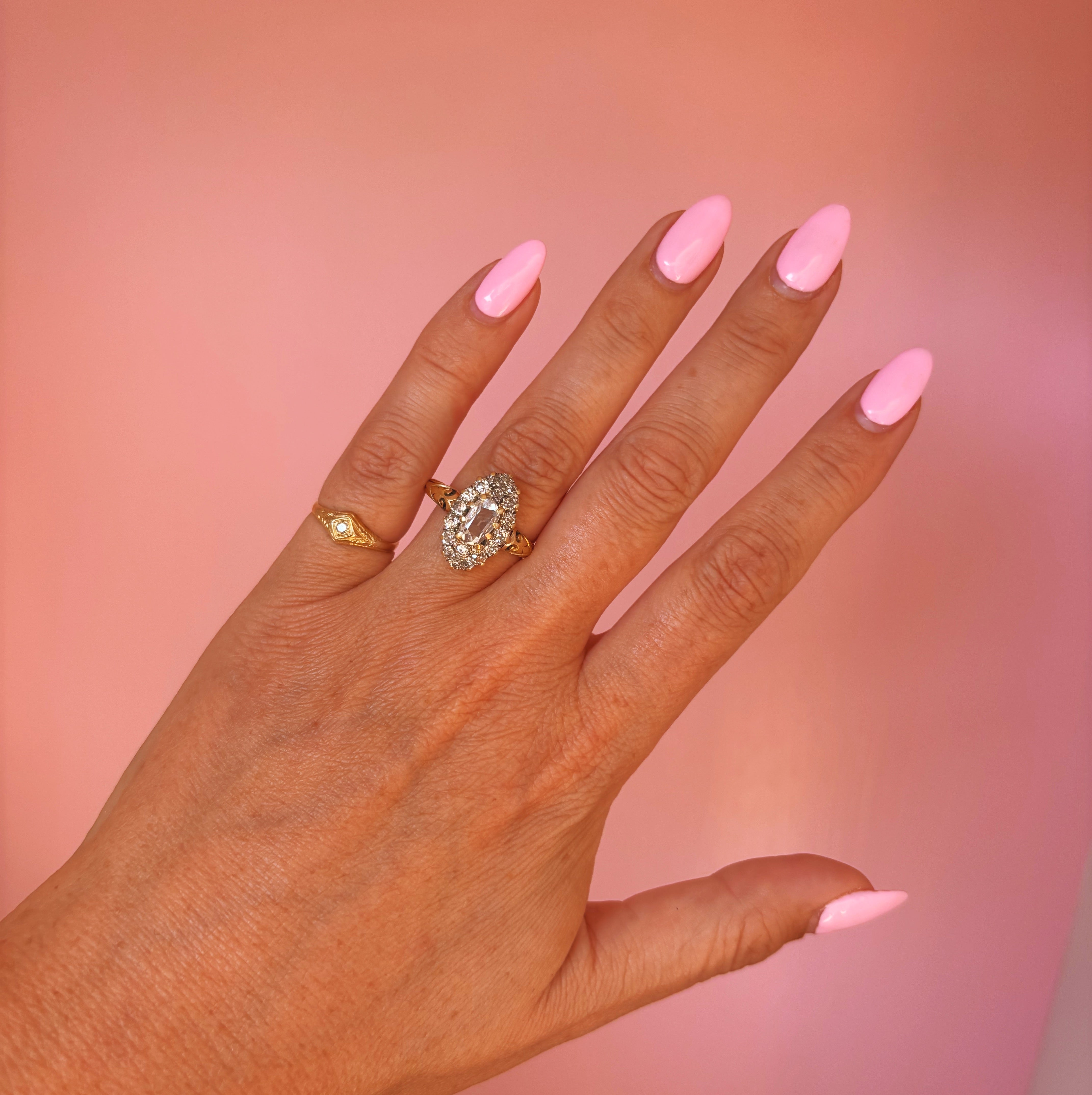 18ct gold diamond marquise ring