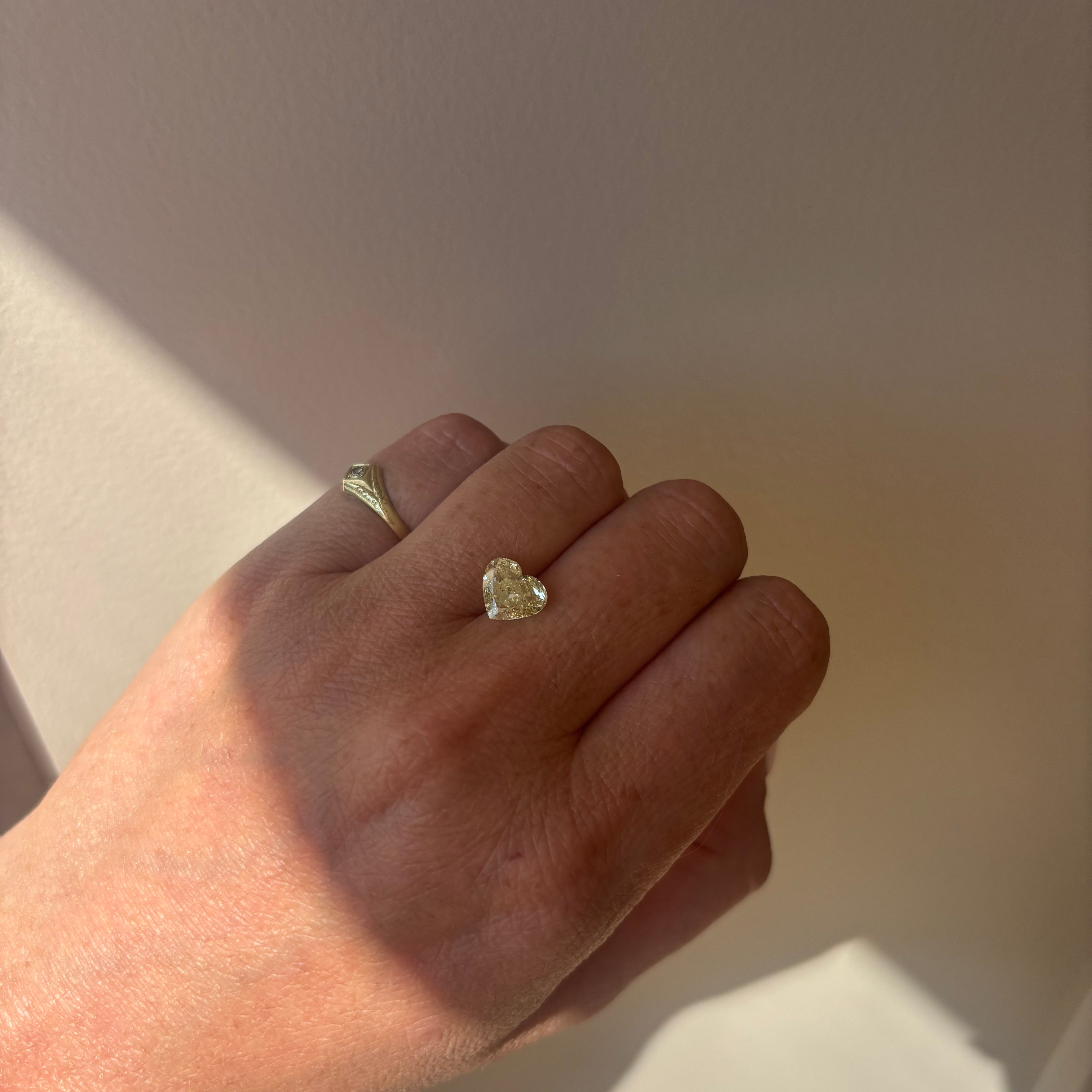 Loose vintage stone: 2.0ct yellow fancy heart diamond (made to order)