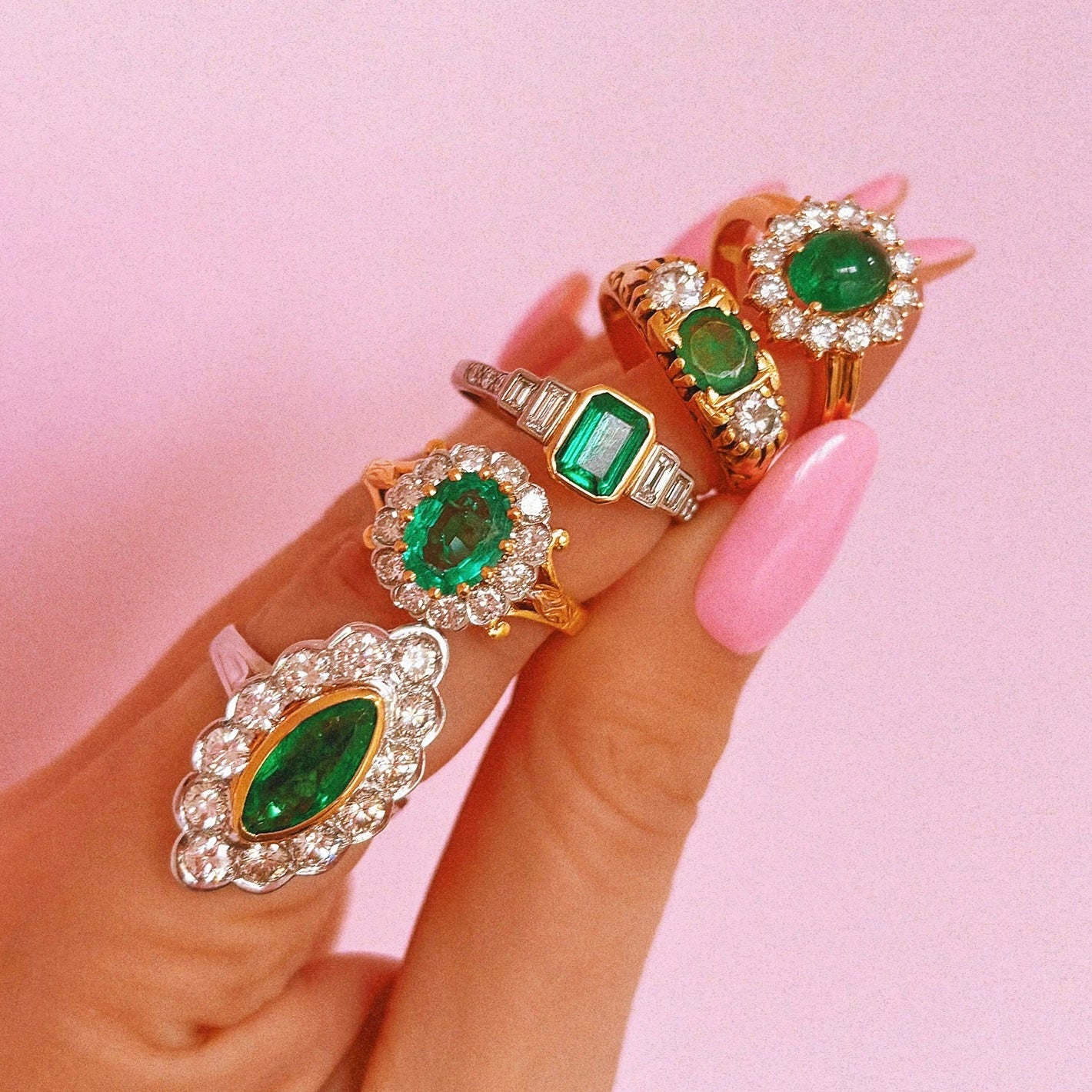 18ct gold 1.46ct emerald and diamond cluster ring