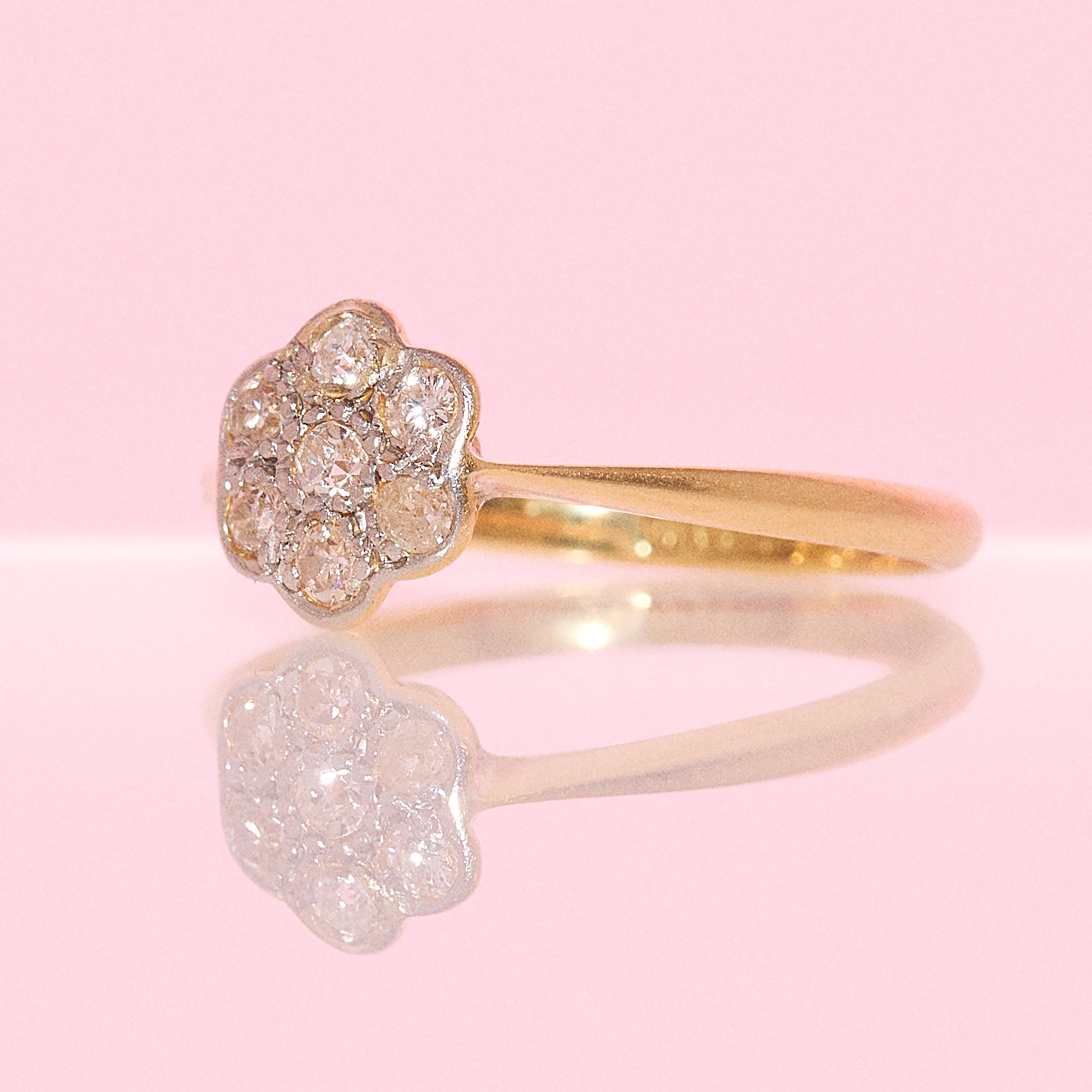 18ct gold old cut diamond daisy ring