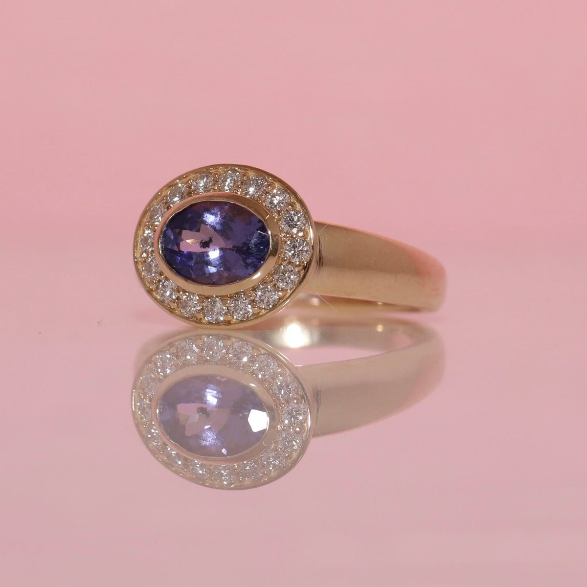 9ct gold 0.85ct tanzanite and 0.18ct diamond heavy pinky ring