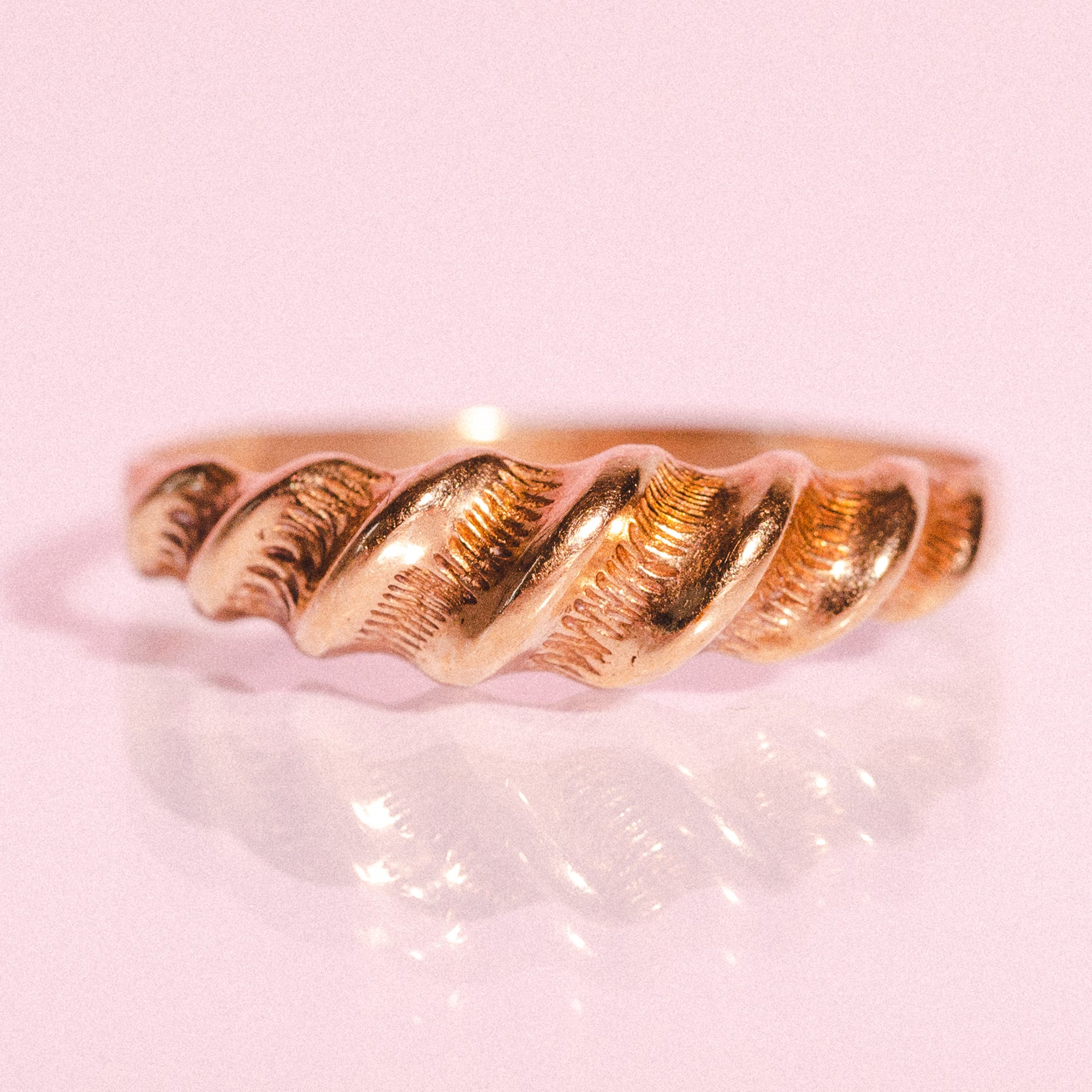 9ct gold ring