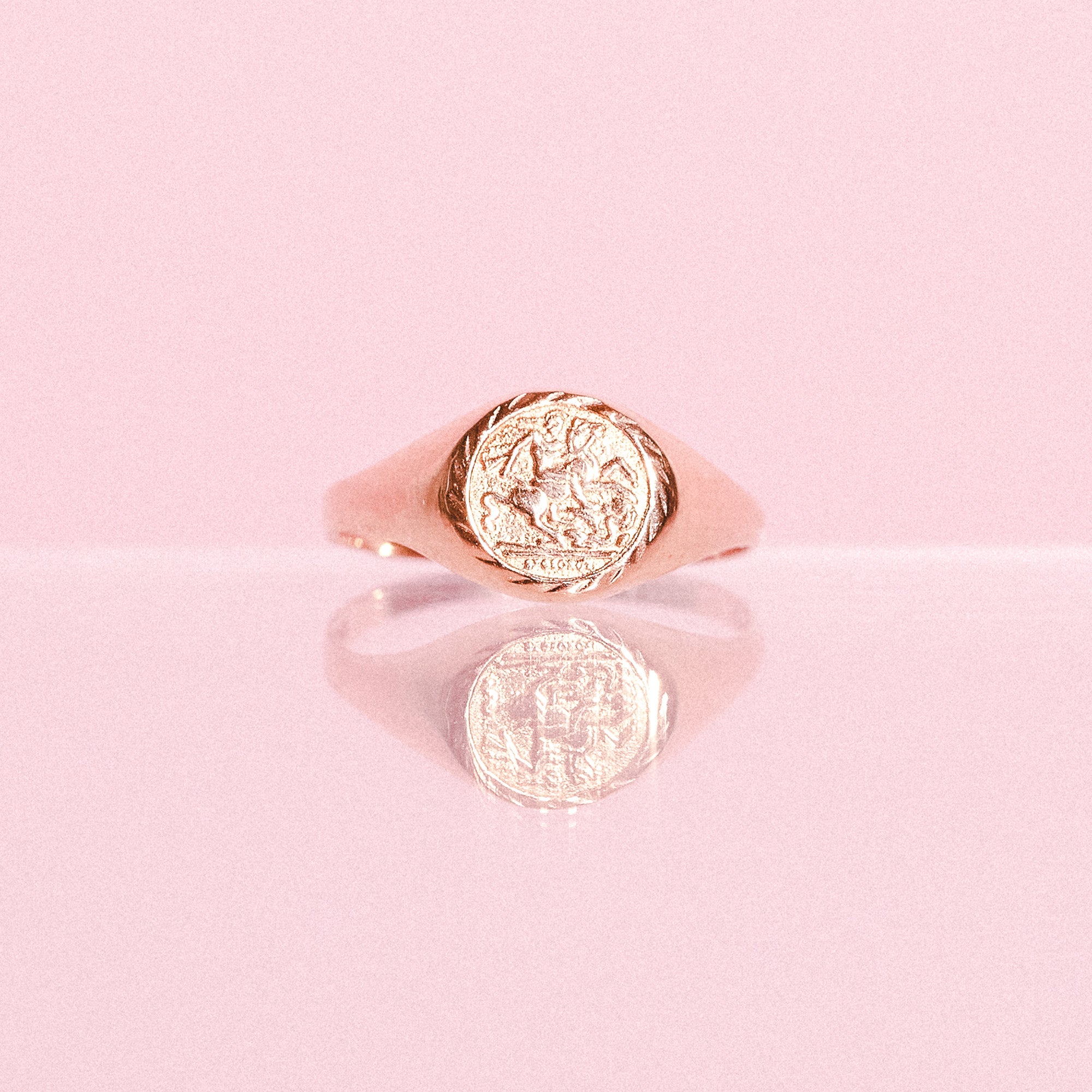 9ct gold ‘St George’ ring